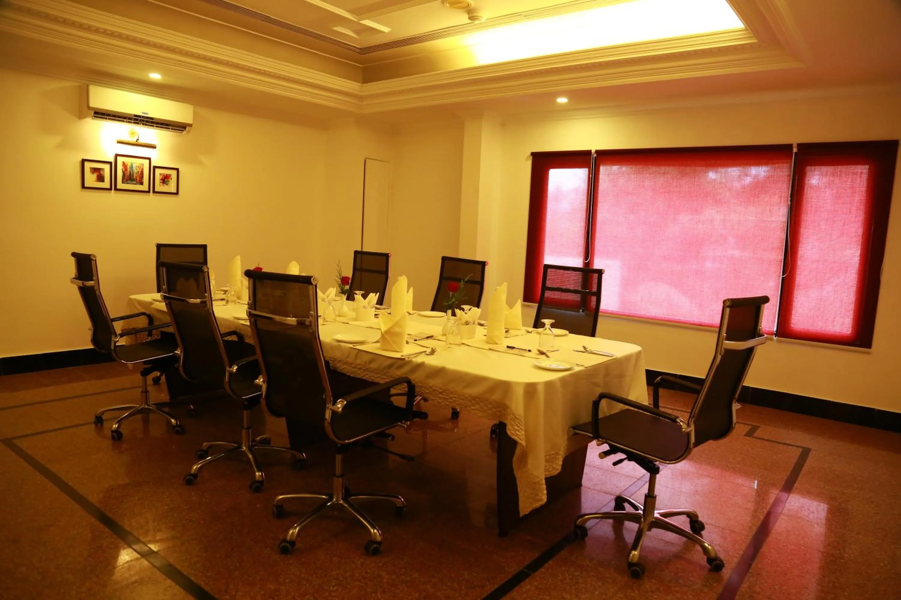 Meeting/conference room in Sopanam Heritage