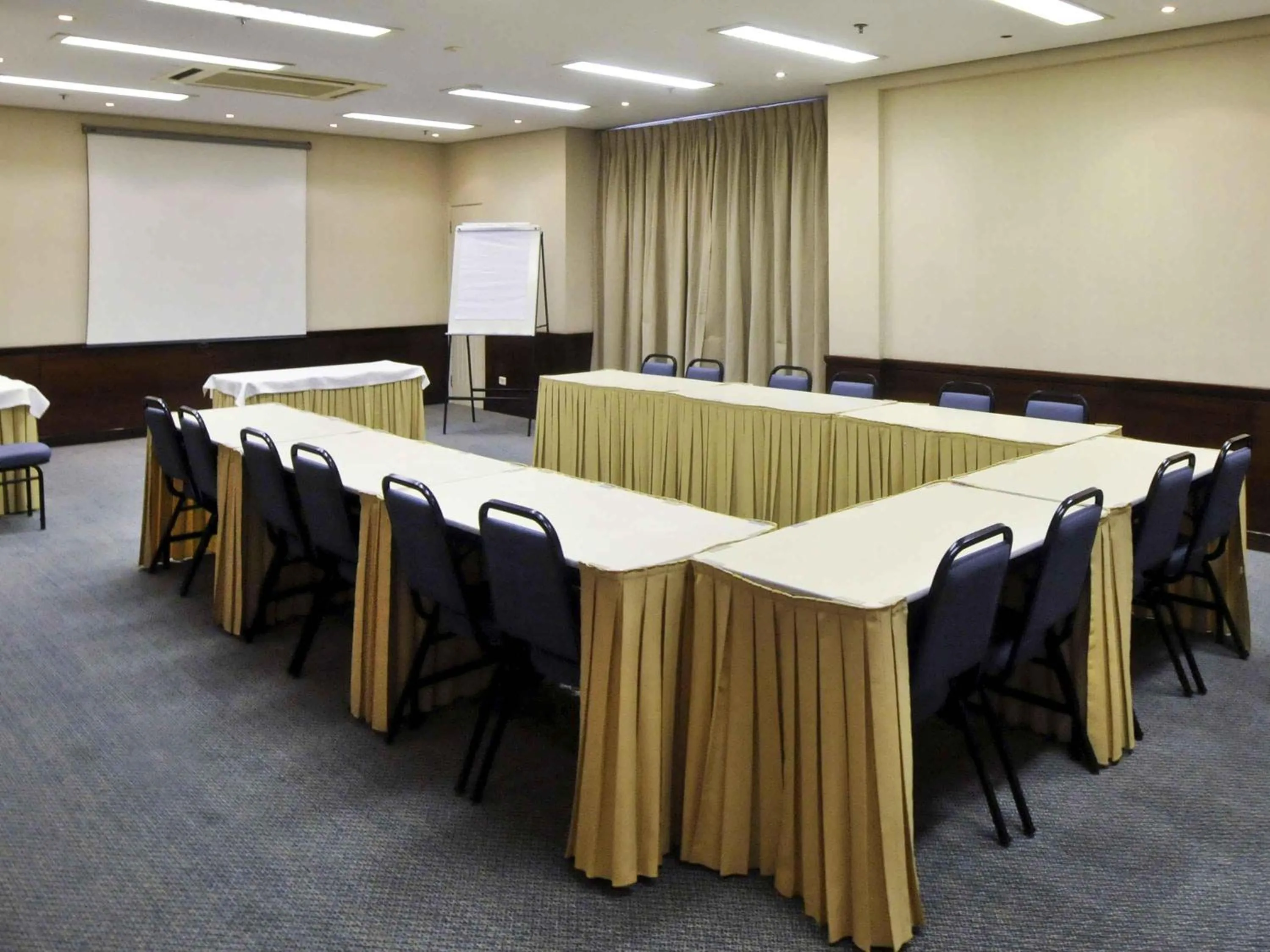 Meeting/conference room in Mercure Sao Paulo Moema
