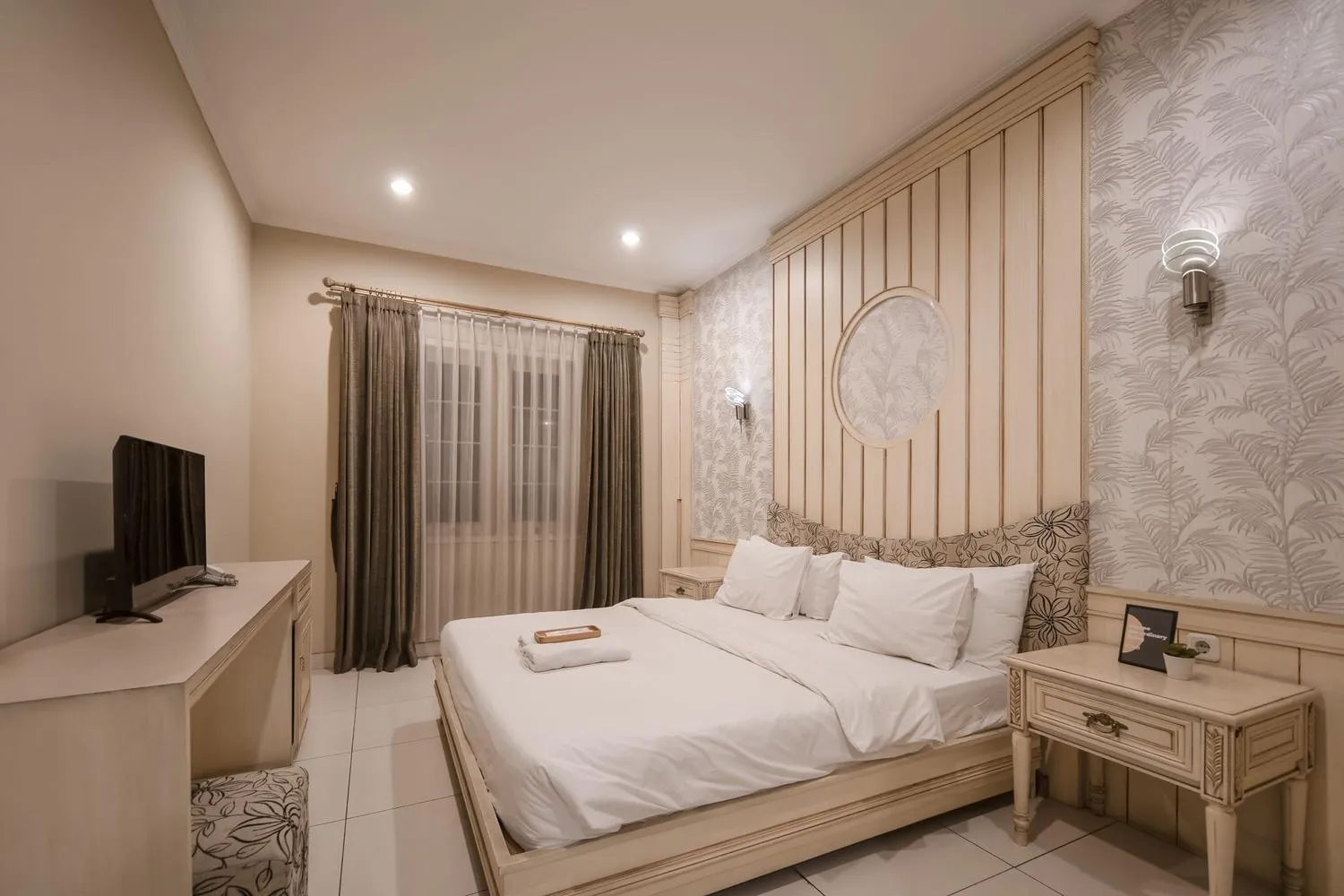 Bedroom, Bed in Cove Ottenville Boutique Hotel