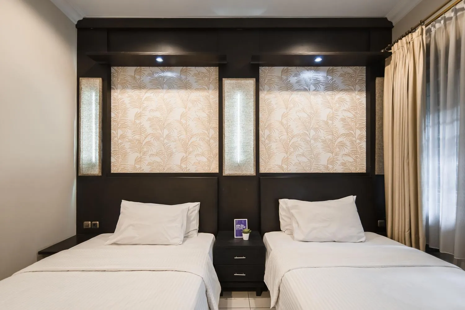 Bedroom, Bed in Cove Ottenville Boutique Hotel