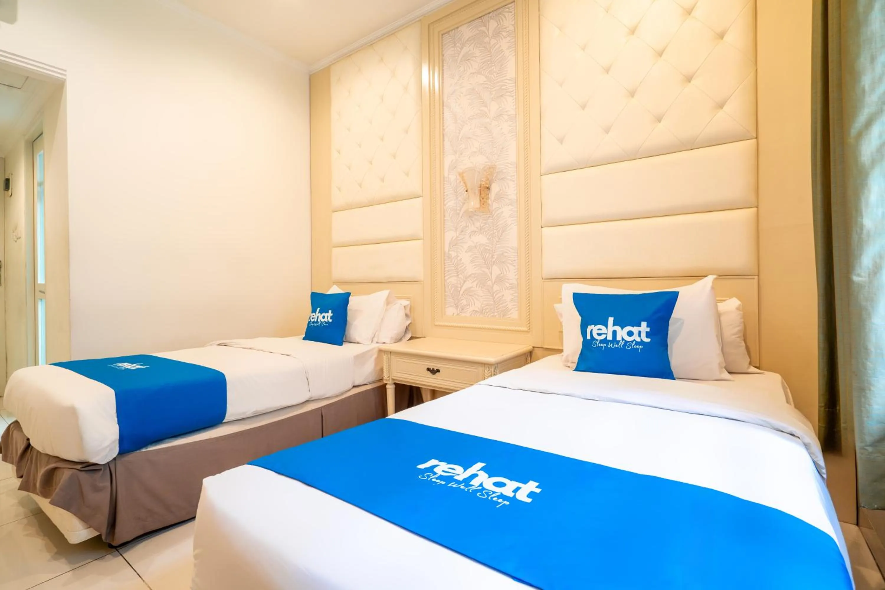 Bedroom, Bed in Rehat at Ottenville Boutique Hotel