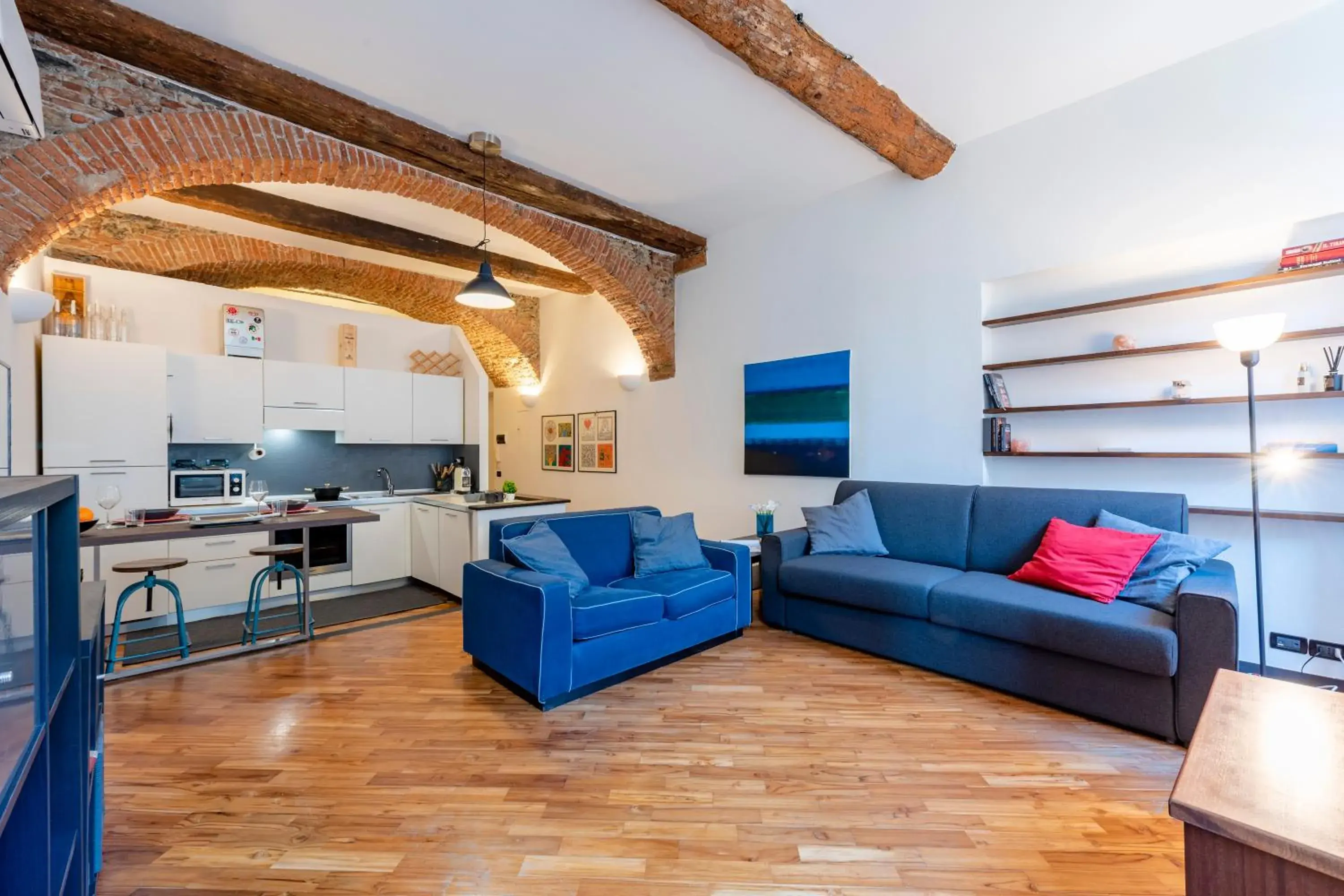 Charming Flat Next To Genoa's Aquarium - Happy Rentals Charming Flat Next To Genoa's Aquarium - Happy Rentals