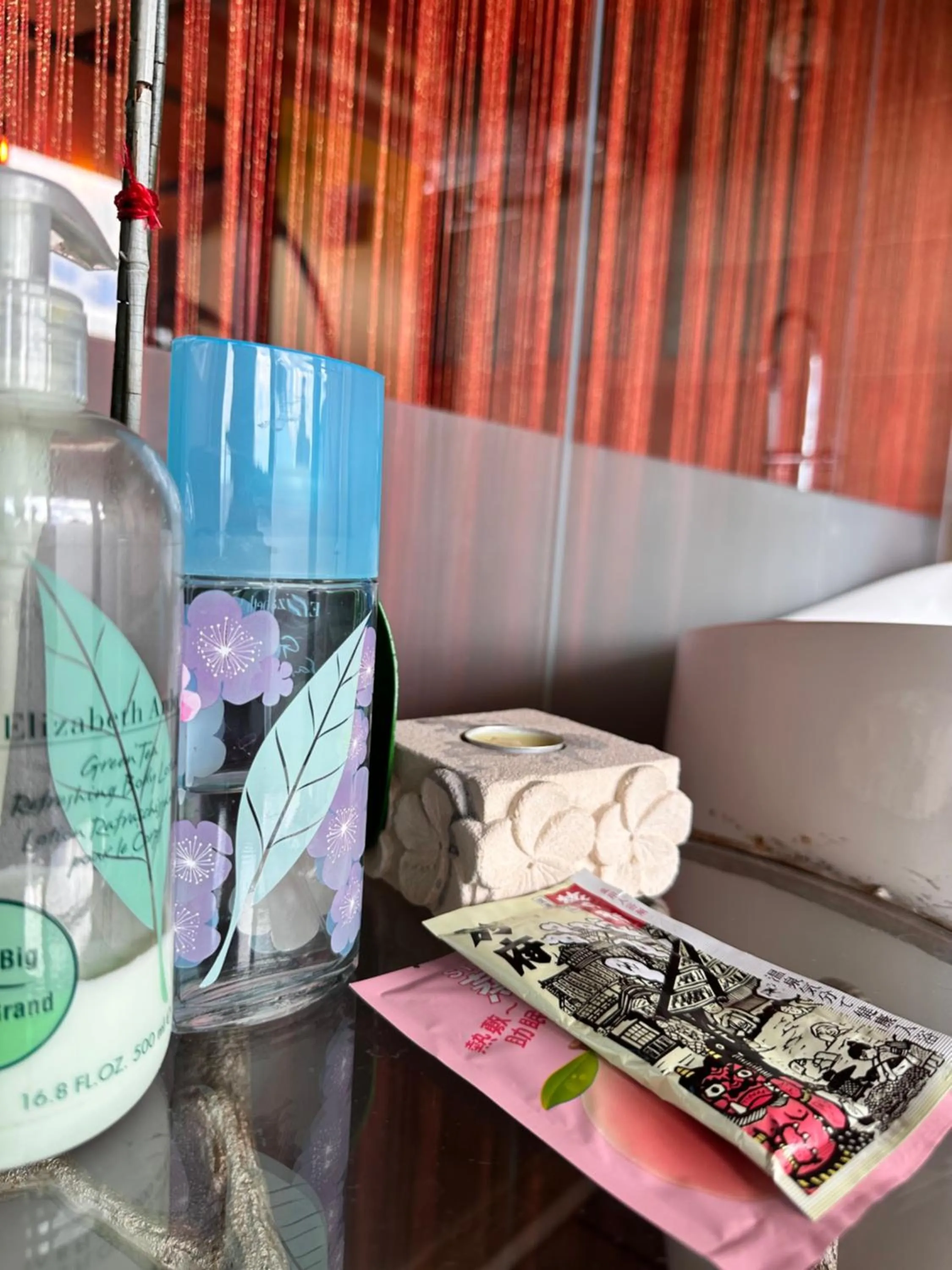 Area and facilities in Mystery13