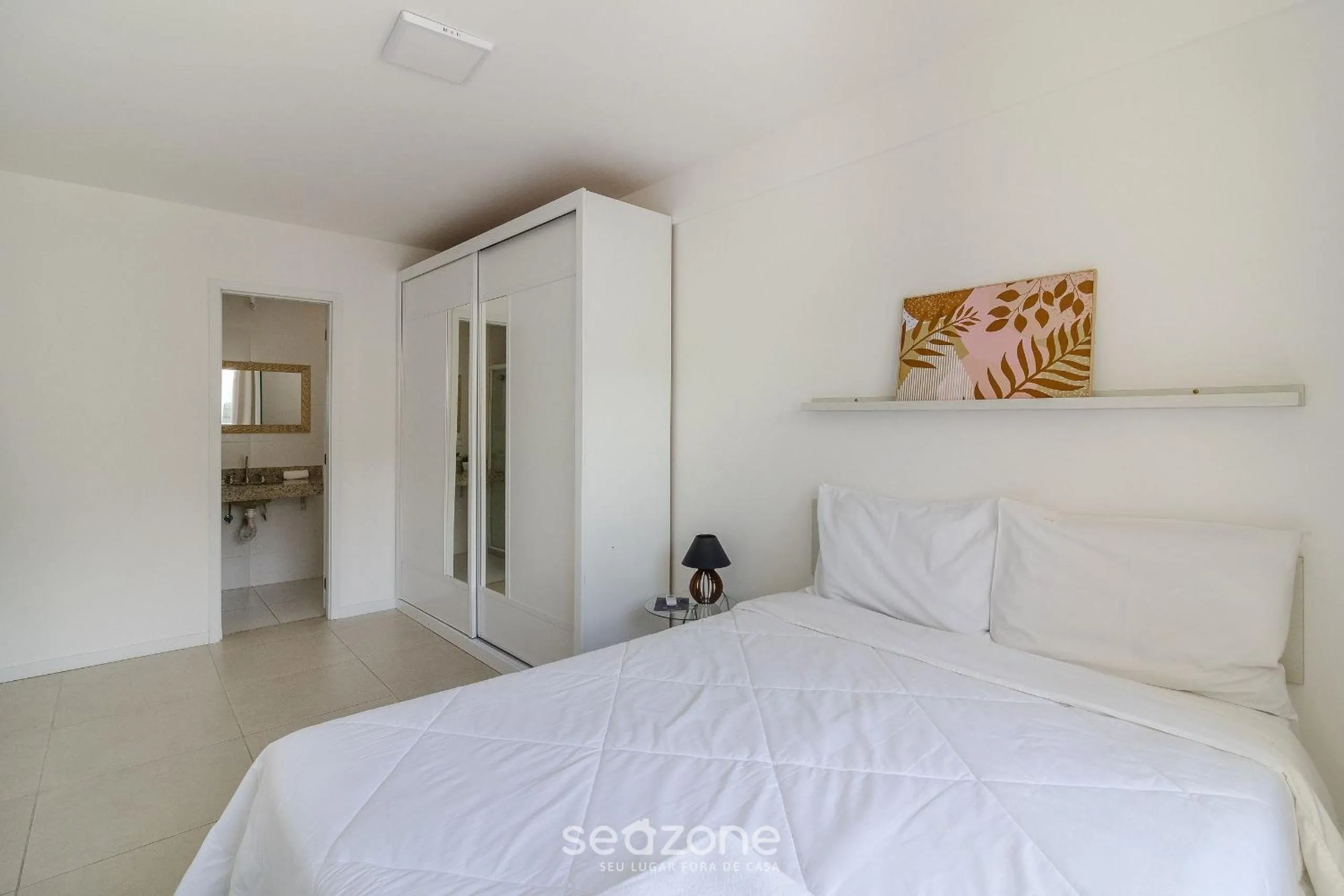 Bedroom, Bed in Encantador apto em Cabo Frio SDA311