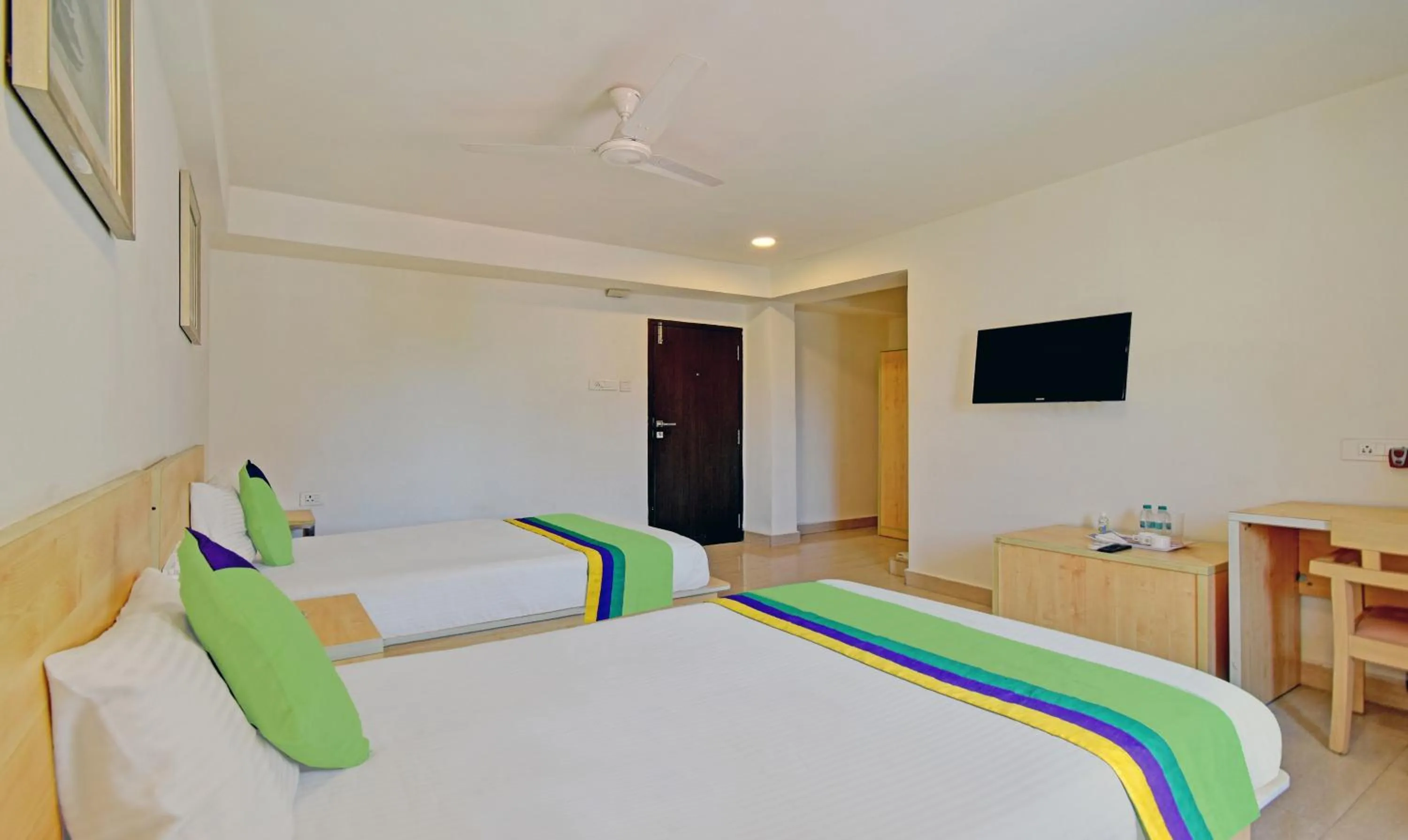 Bed in Treebo Innside