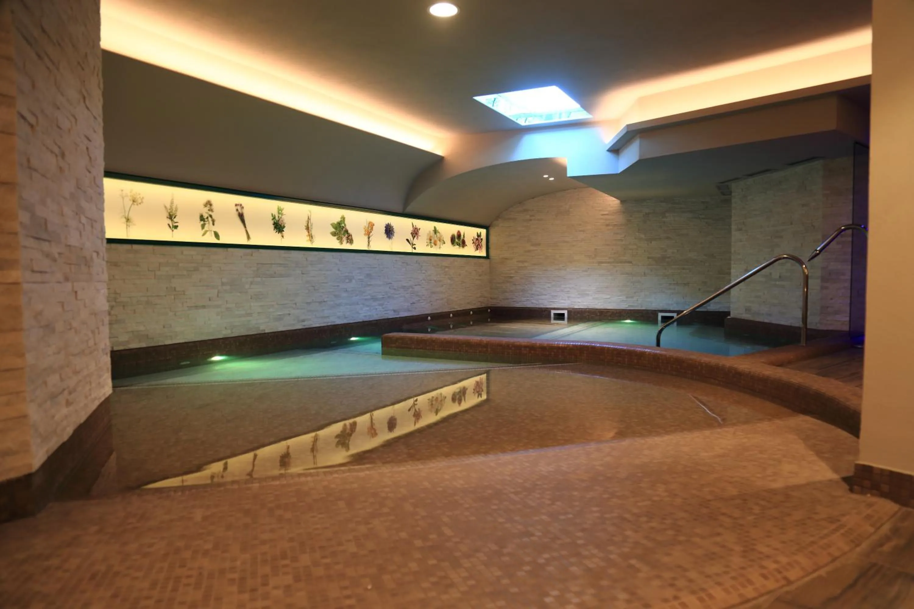 Hot Tub in Relax Hotel Erica