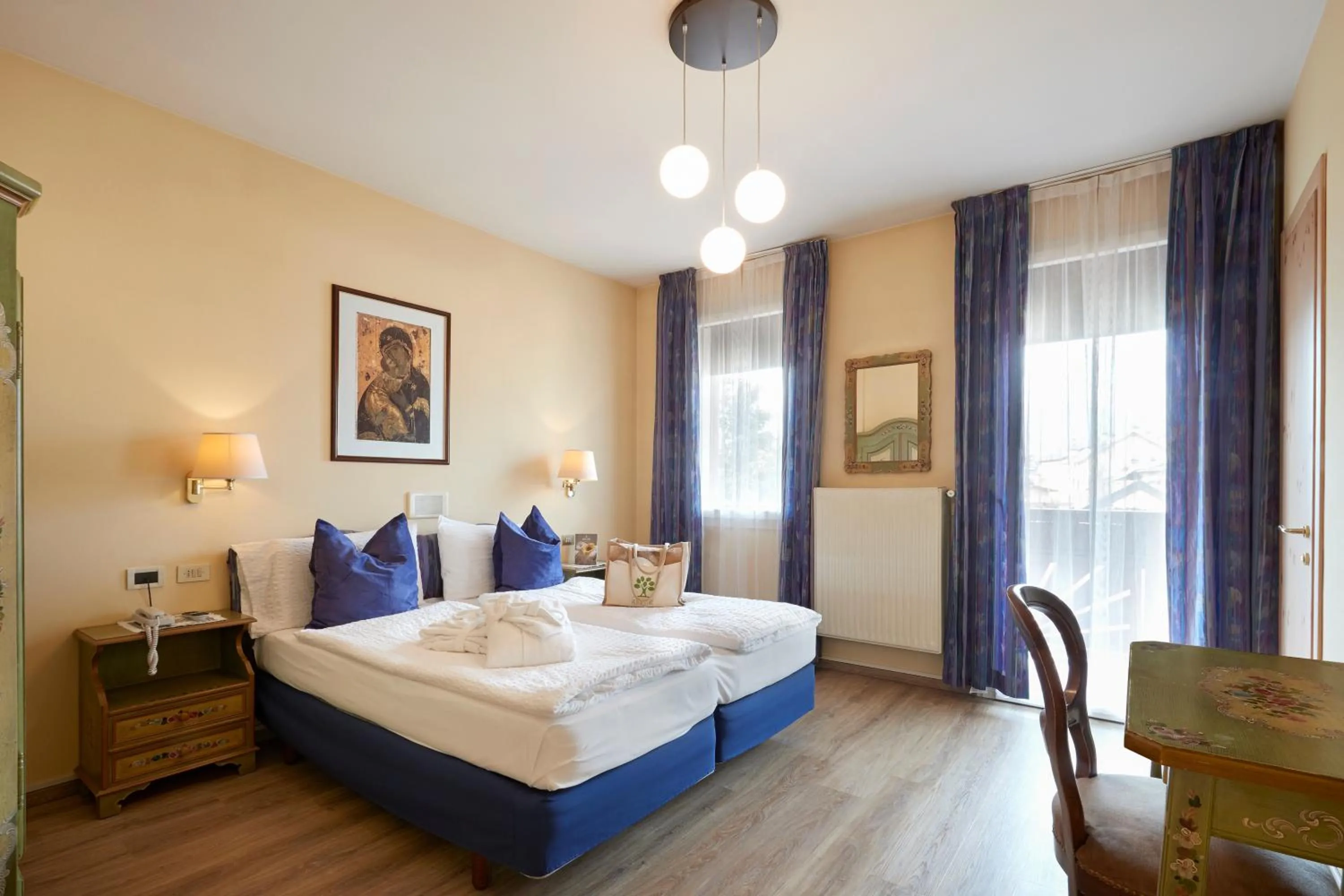 Bedroom, Bed in Relax Hotel Erica