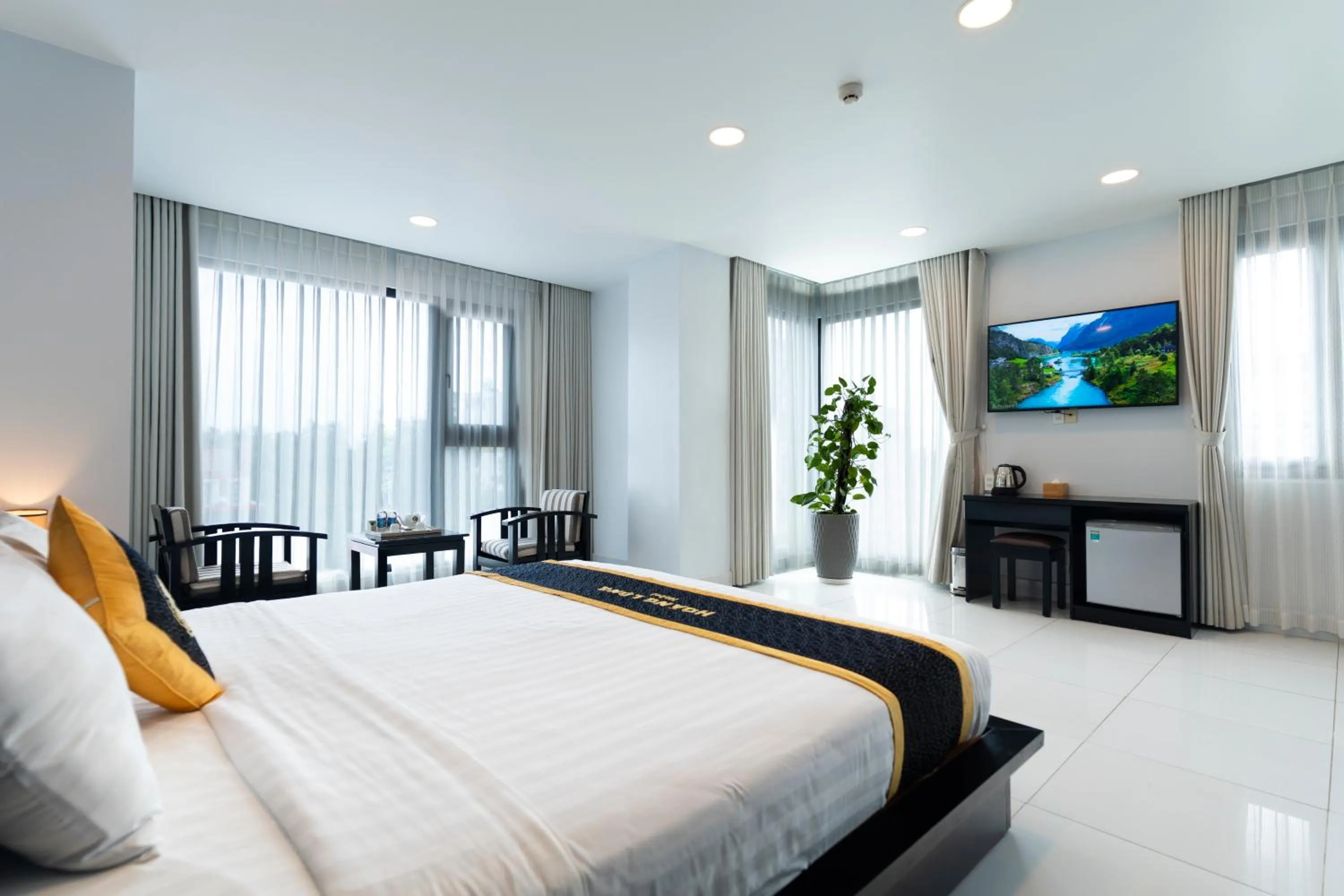 Bed in Hoang Long Hotel Phan Thiết