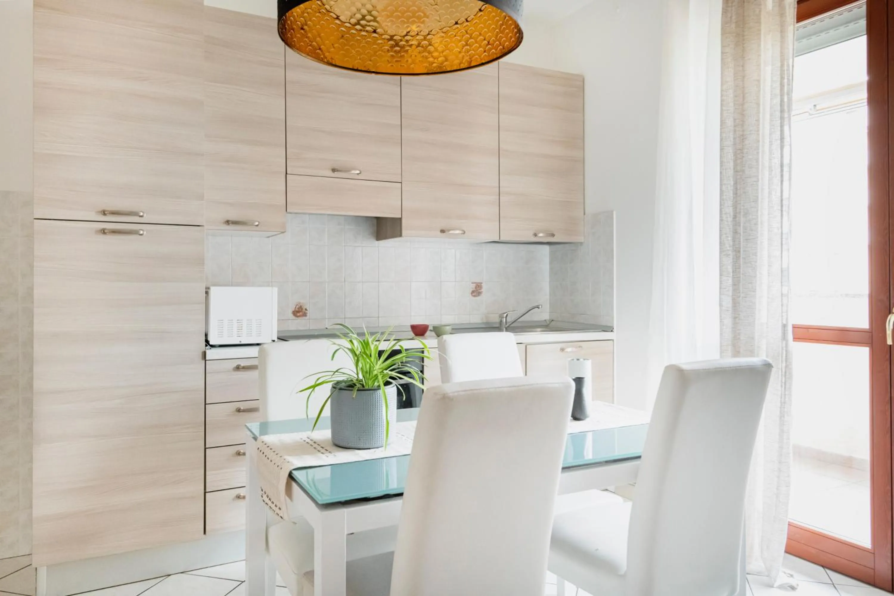 Dining area in HQ Aparthotel Milano Inn - Smart Suites