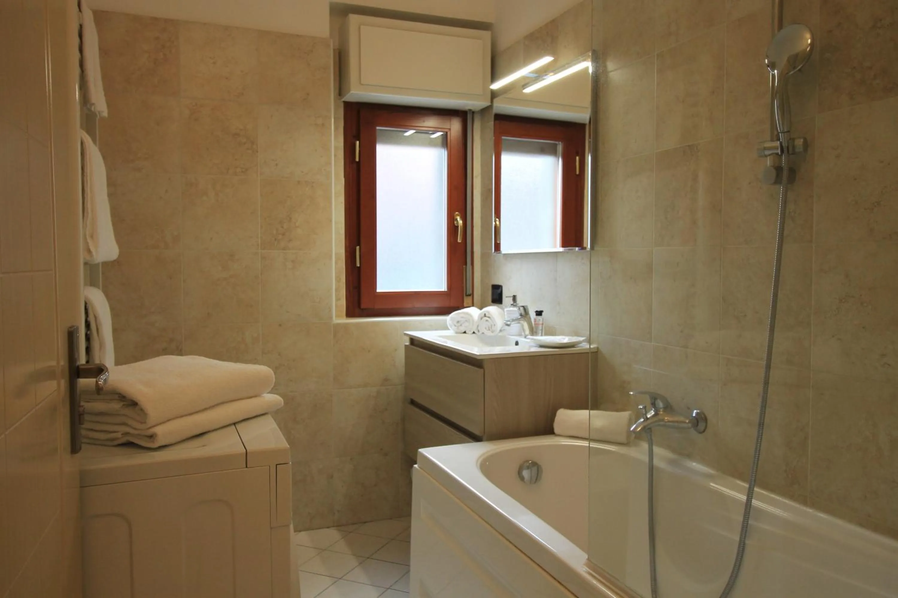 Bathroom in HQ Aparthotel Milano Inn - Smart Suites