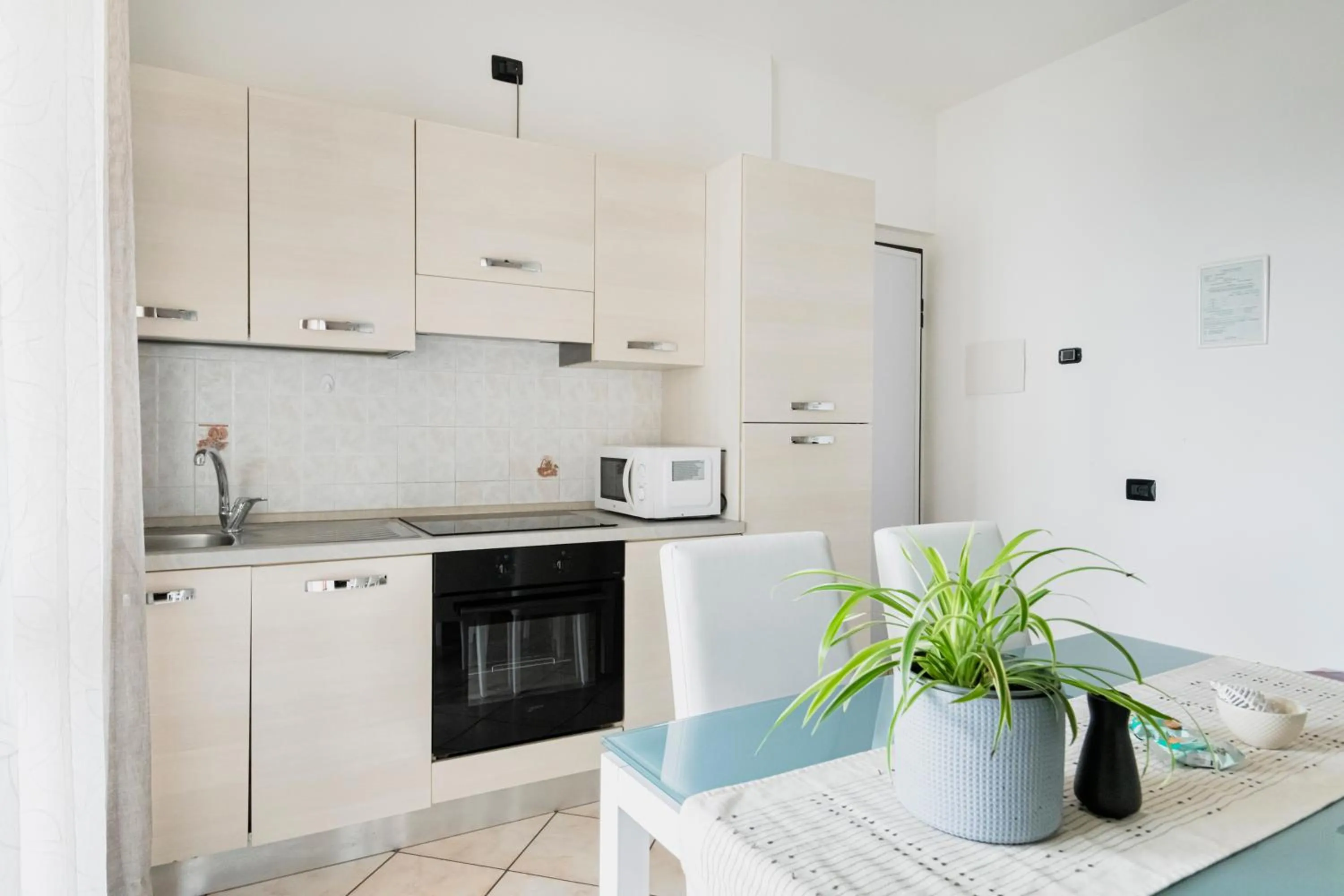 Dining area in HQ Aparthotel Milano Inn - Smart Suites