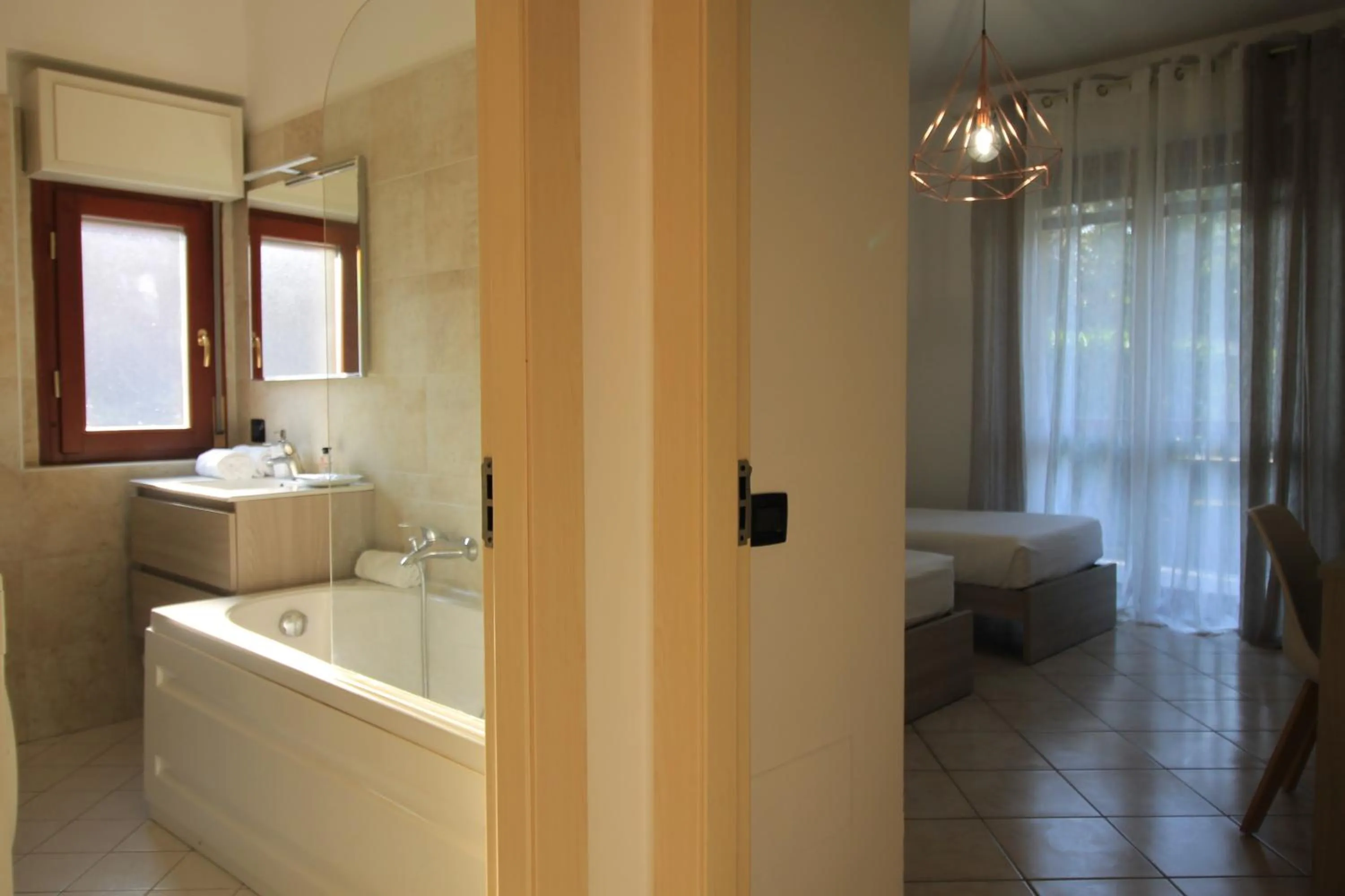 Photo of the whole room, Bed in HQ Aparthotel Milano Inn - Smart Suites