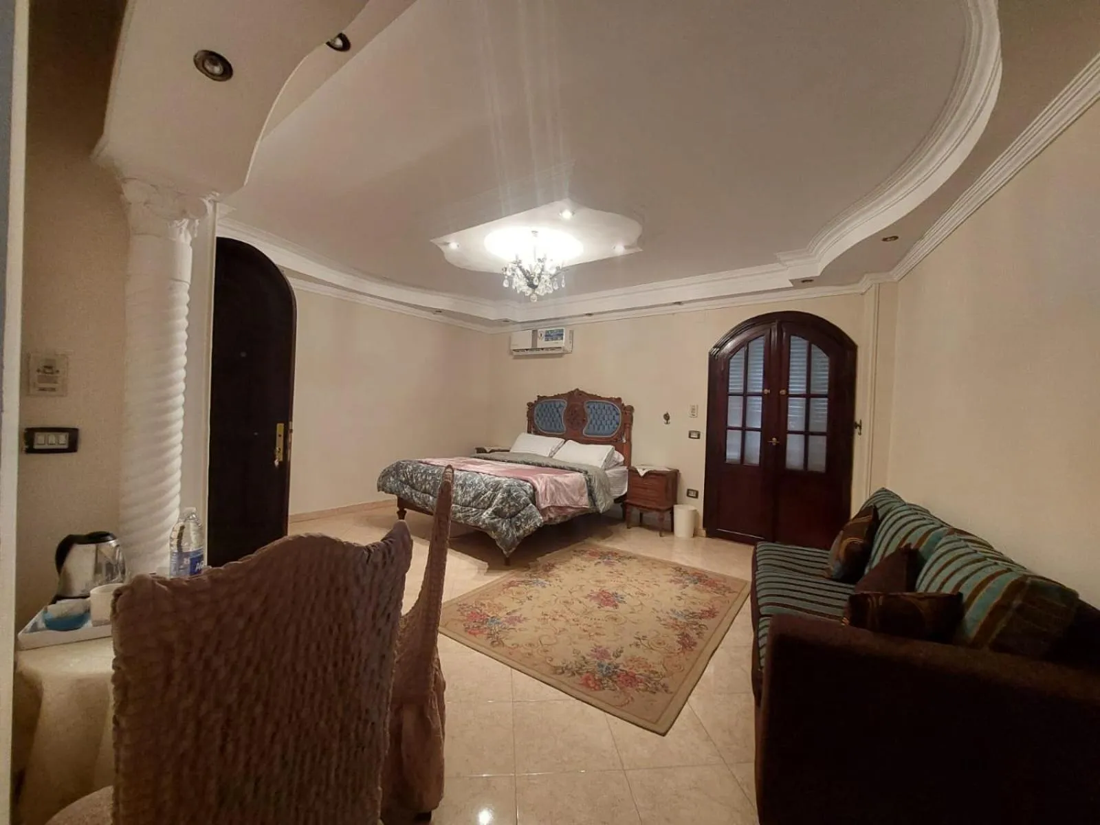 Bed in Queen of the pyramids hotel