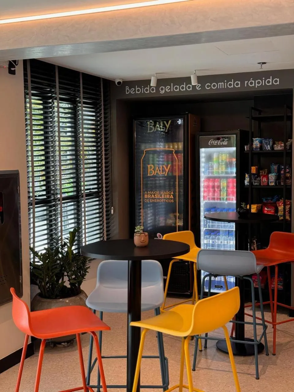 Supermarket/grocery shop in WA HOTEL FORTALEZA