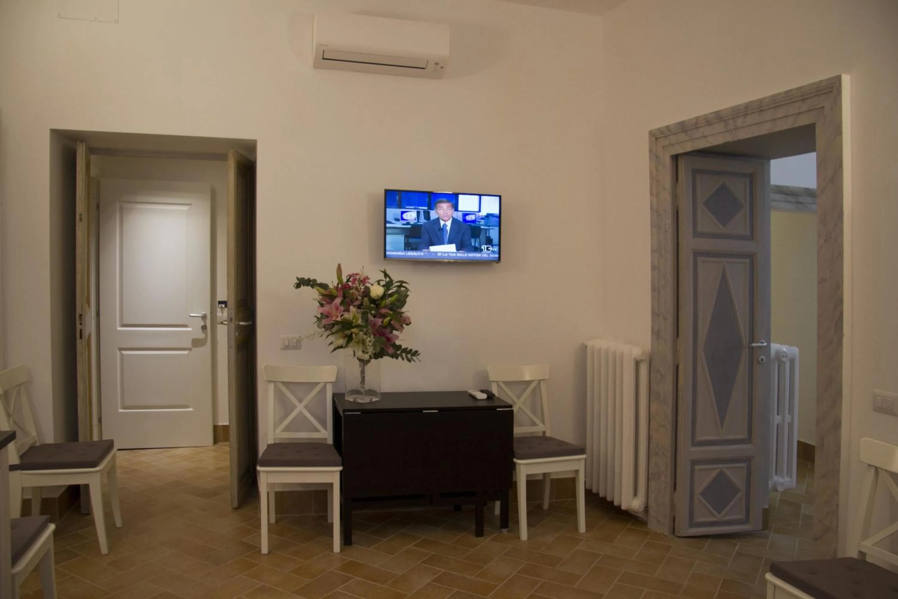 Living room in Leoncino 36 Apartments in Rome