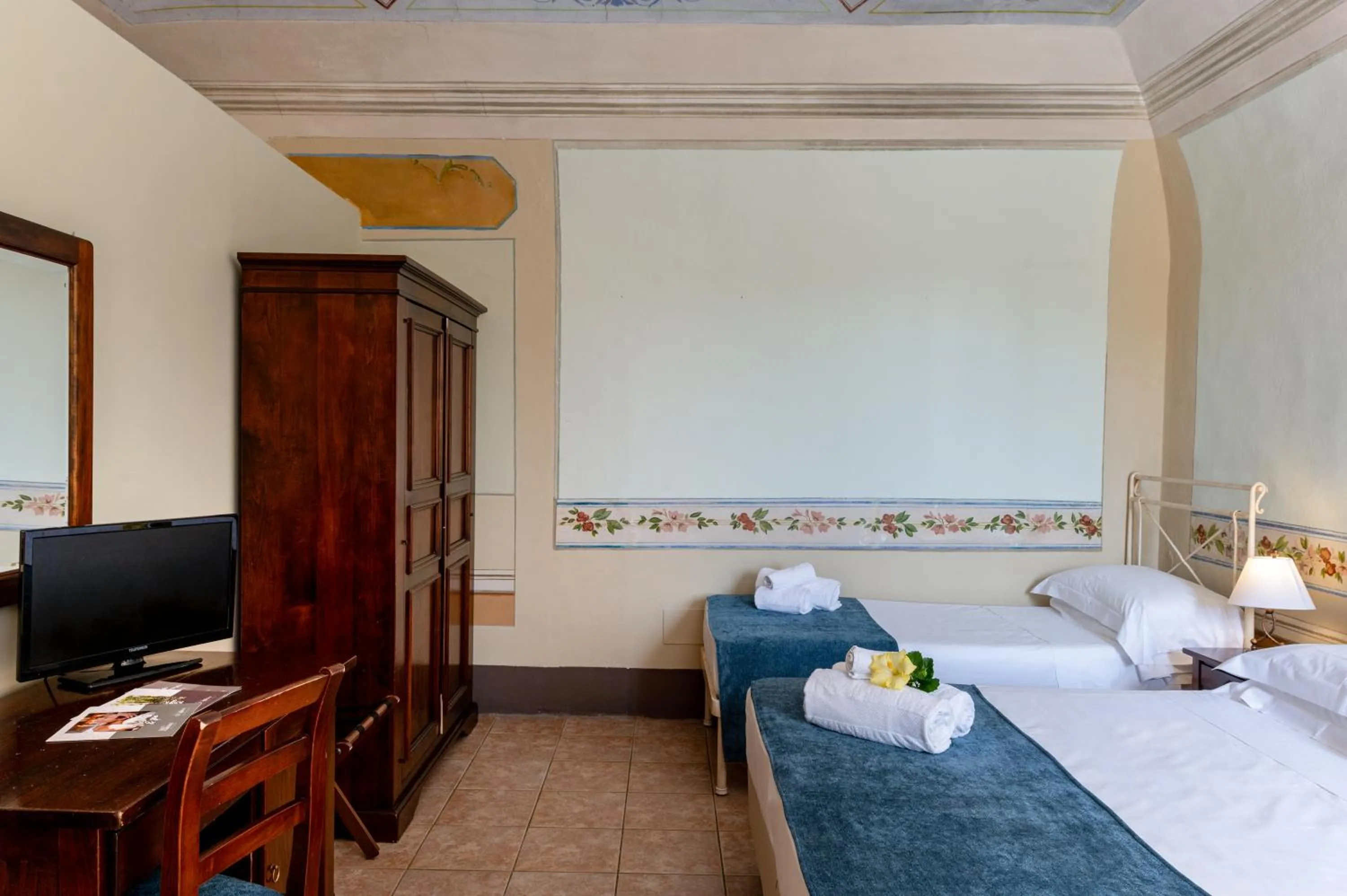 Bedroom, Bed in Borgo San Martino - Residence Hotel & SPA
