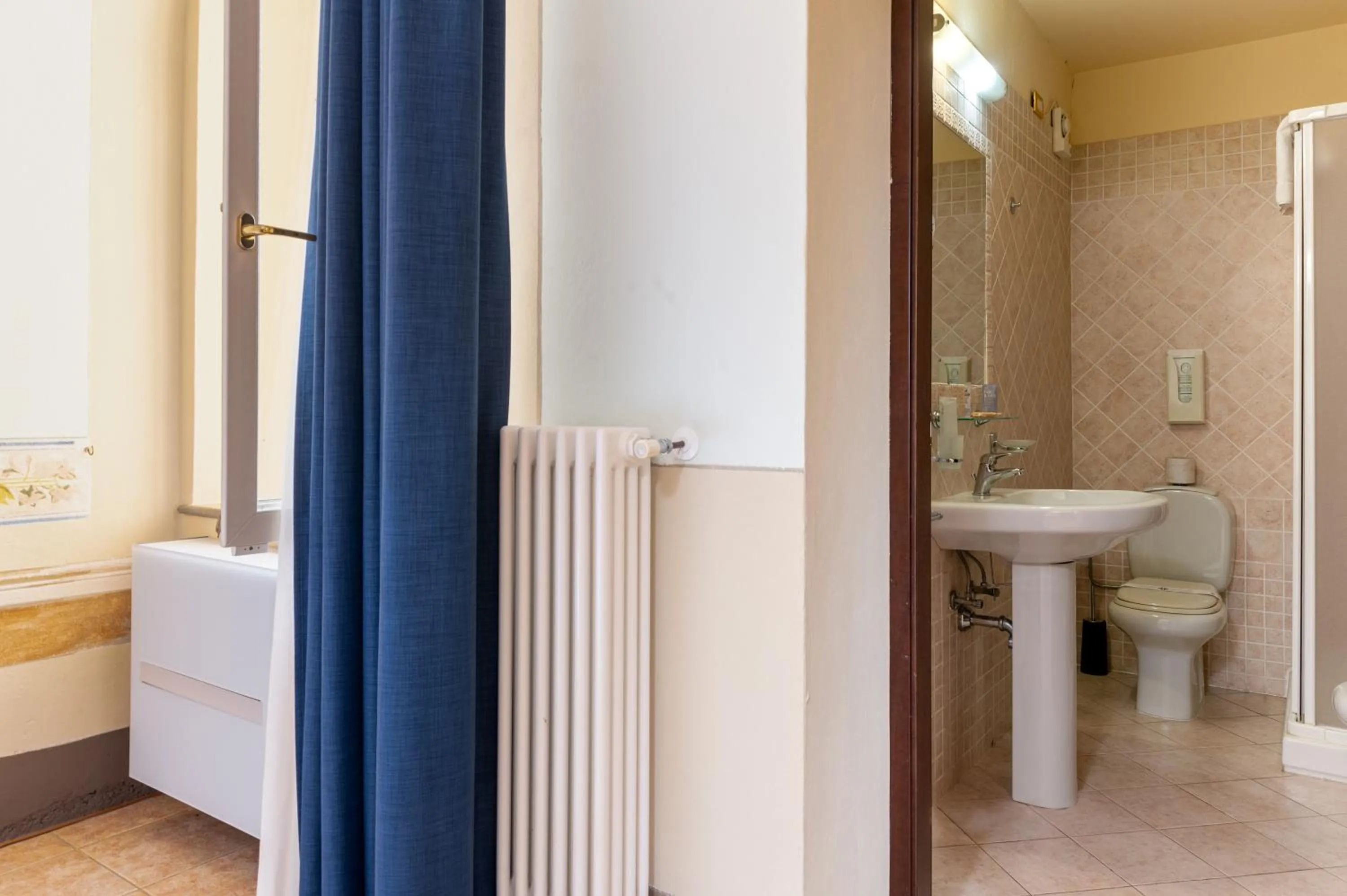 Bathroom in Borgo San Martino - Residence Hotel & SPA