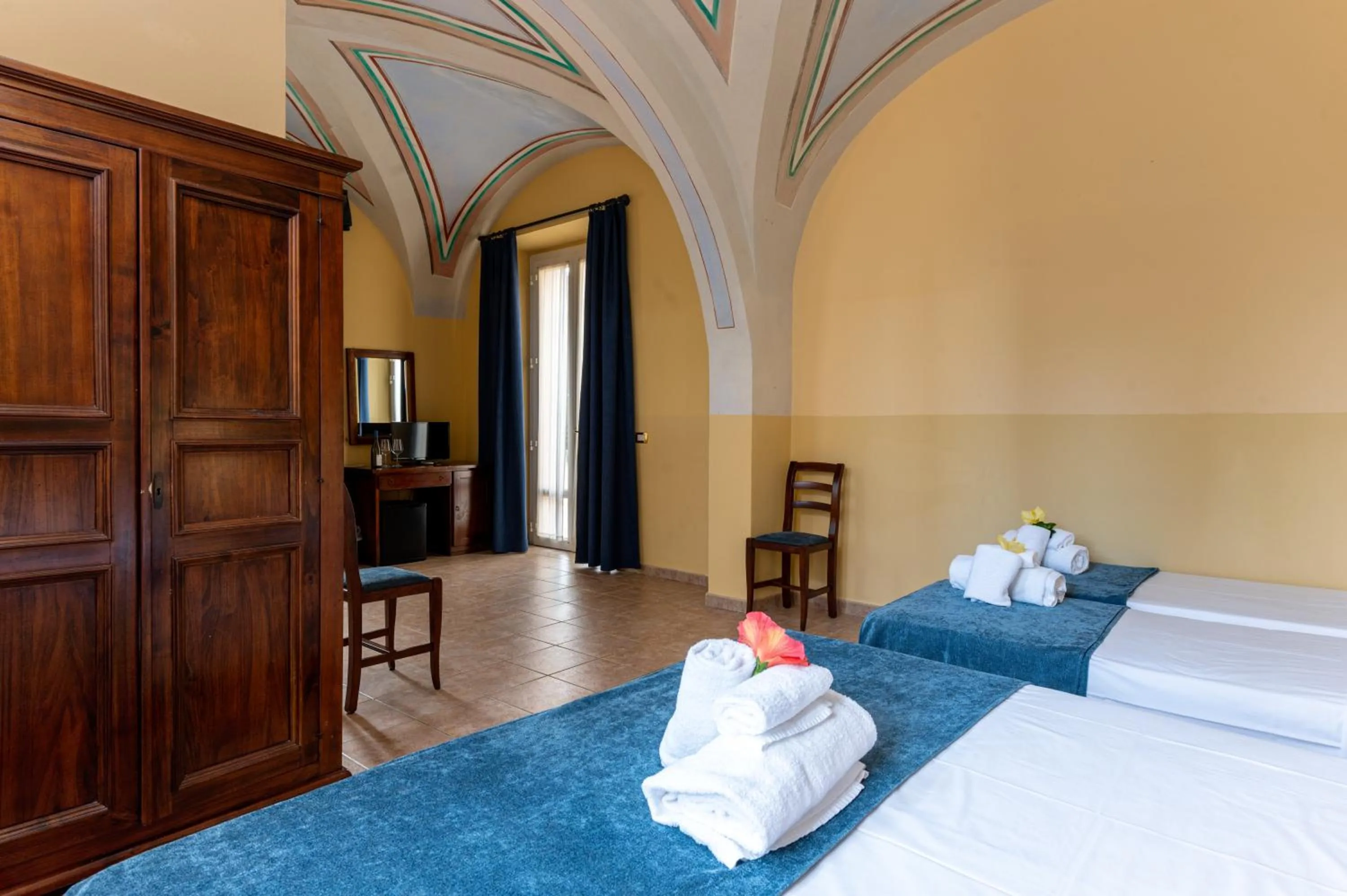 Bedroom, Bed in Borgo San Martino - Residence Hotel & SPA
