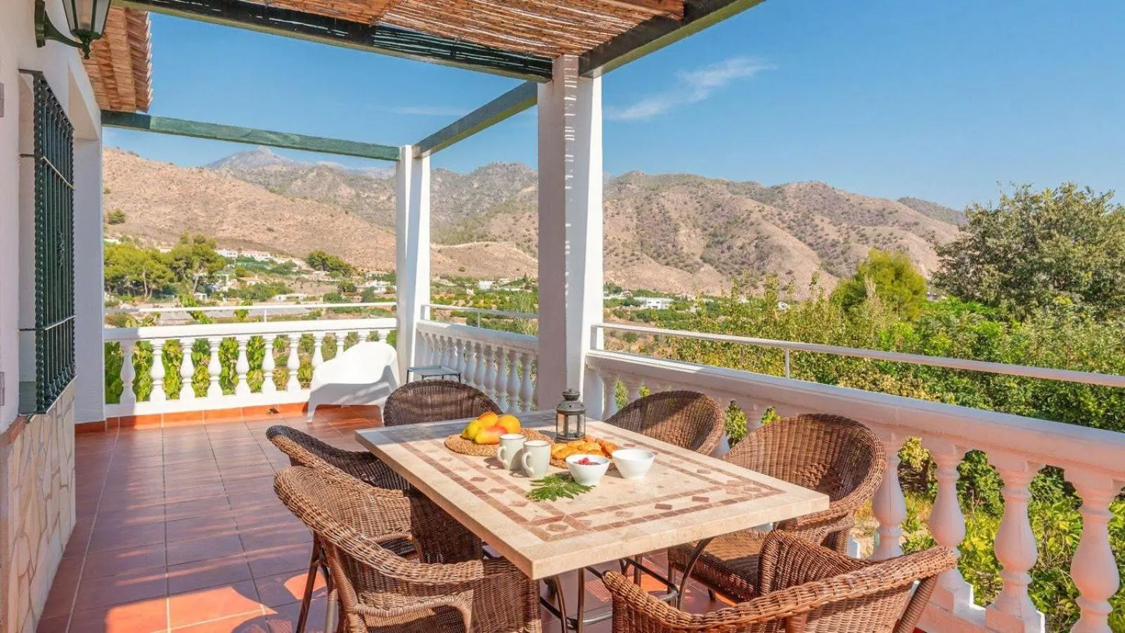 Villa Cañadu Nerja by Ruralidays