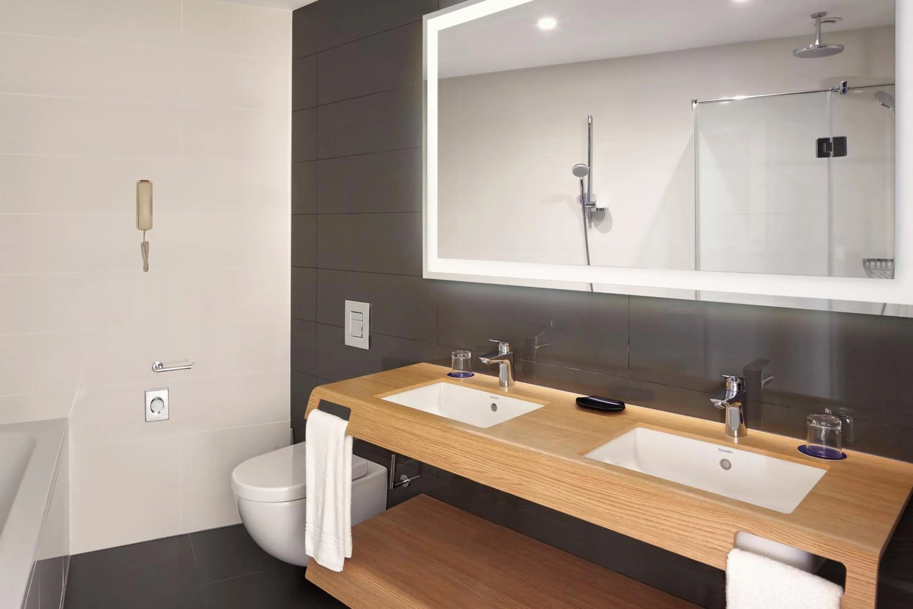 Bathroom in Sheraton Dubrovnik Riviera Hotel