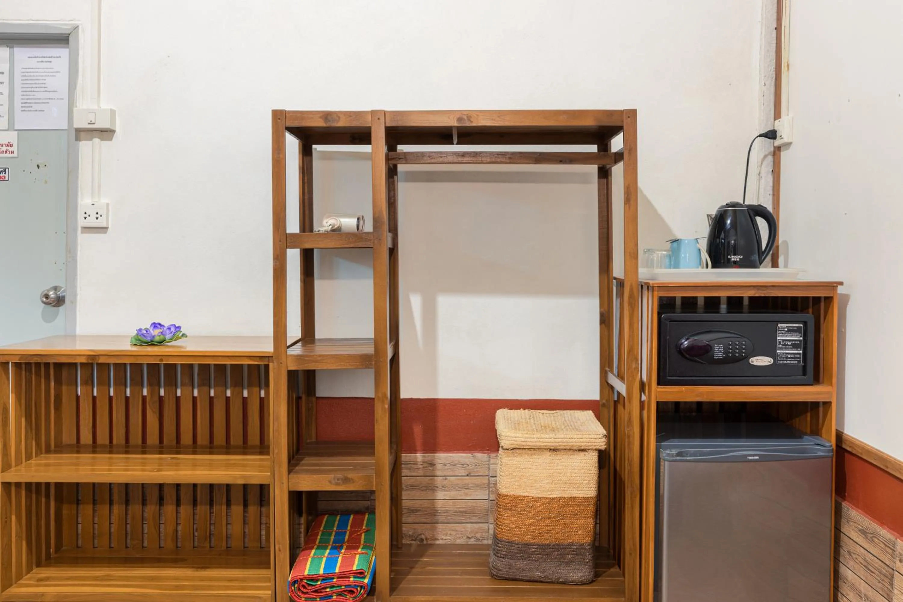 wardrobe in Family Song Koh Lipe