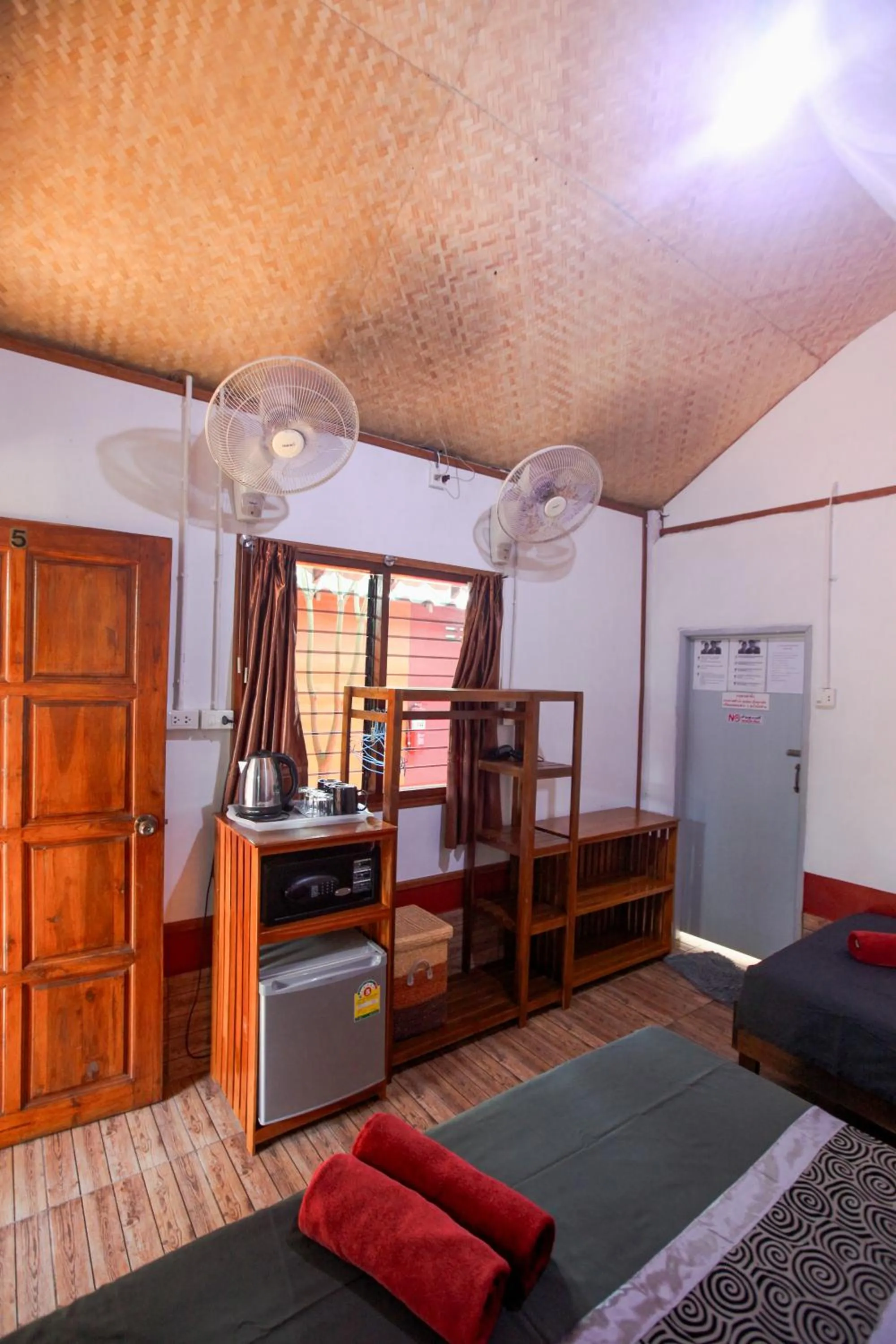 Bedroom, Bed in Family Song Koh Lipe