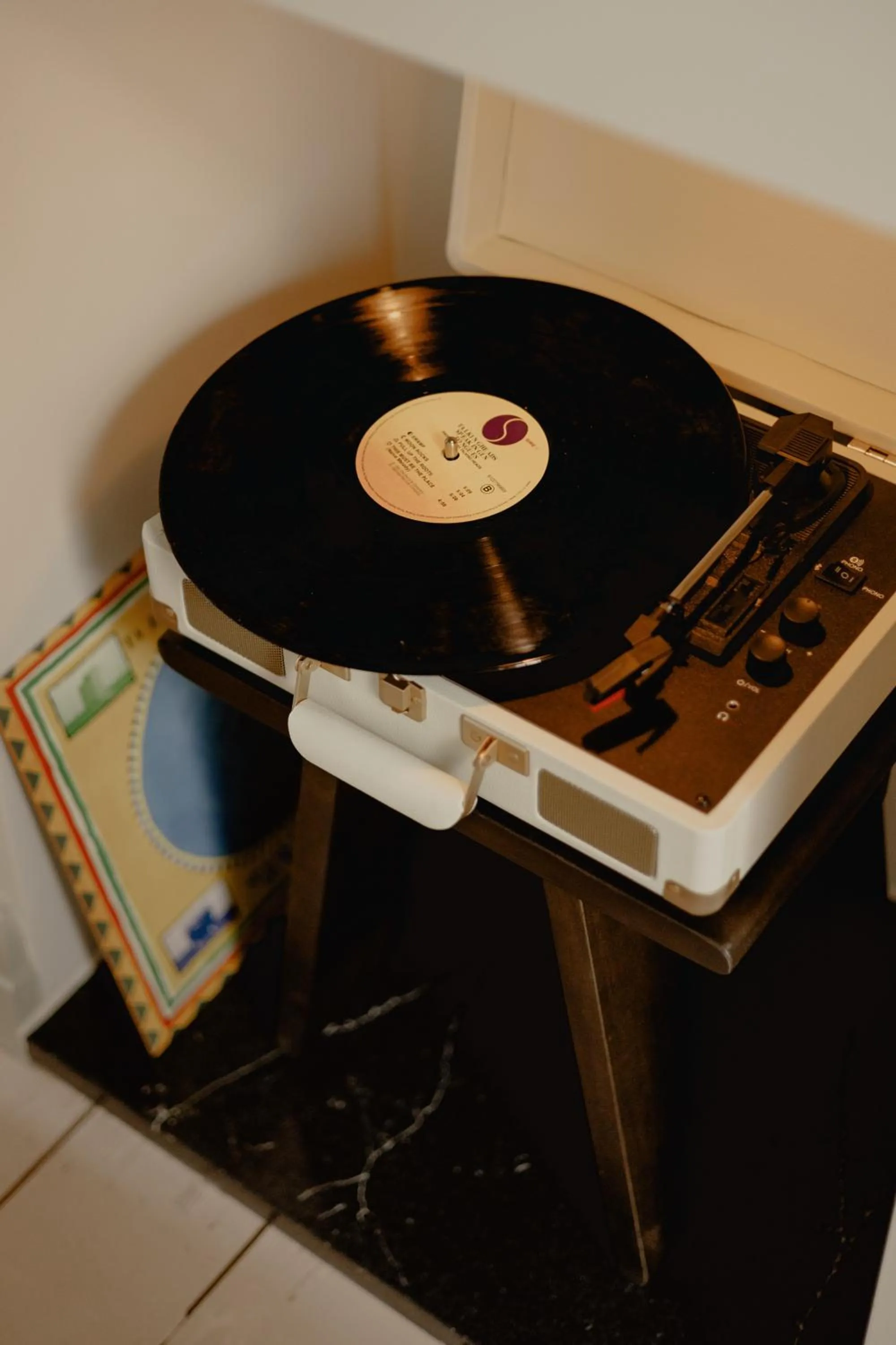 Decorative detail in No.124 by GuestHouse, Brighton