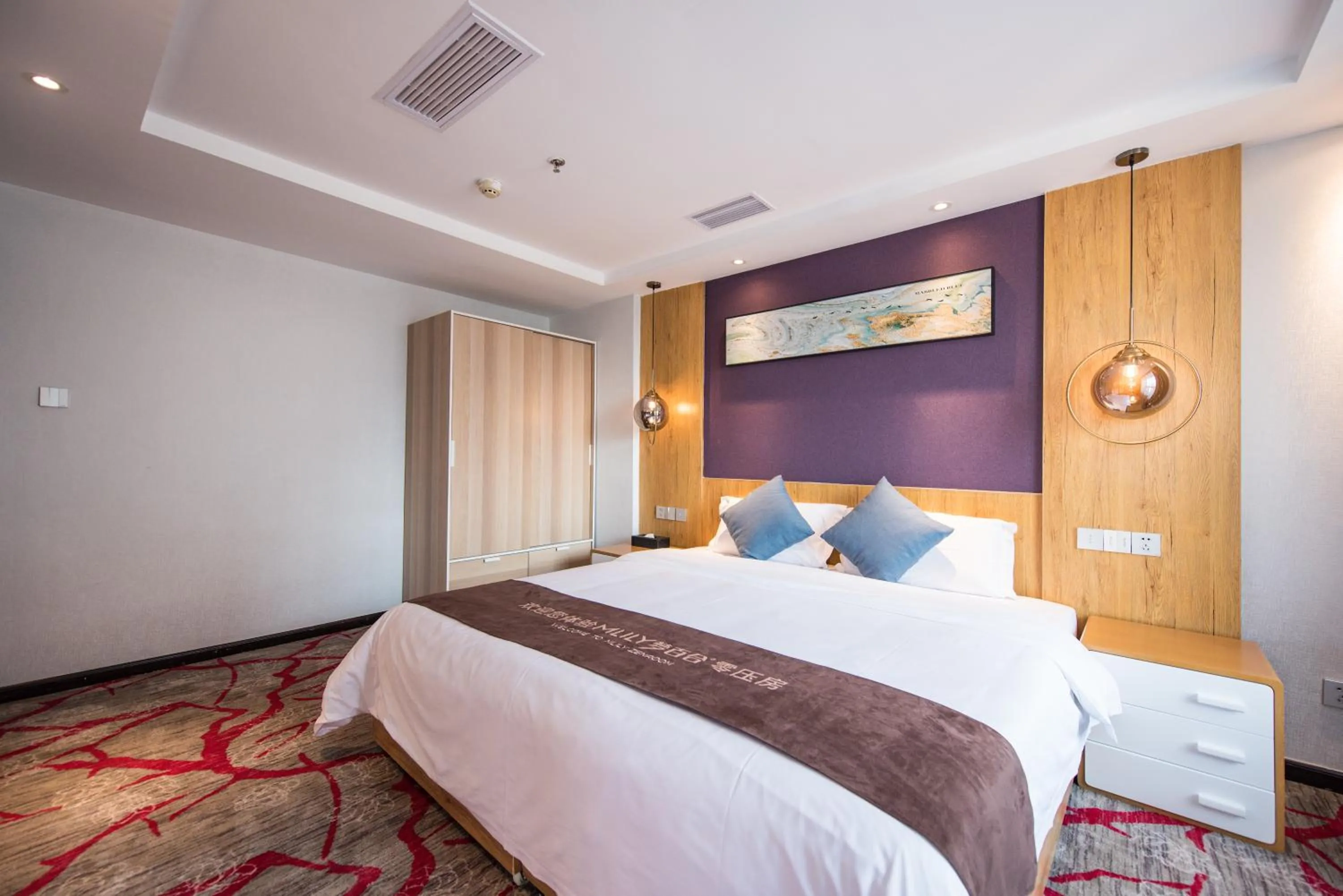 wardrobe in Chong Li Hotel Chengdu