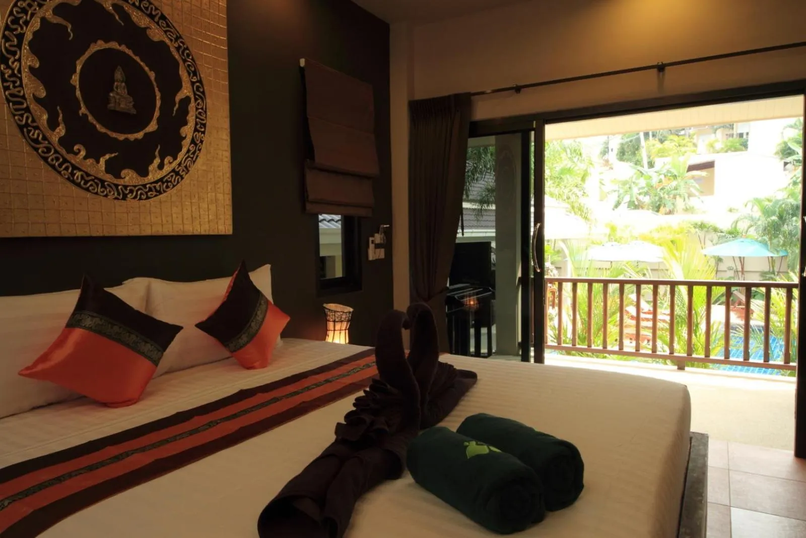 Photo of the whole room, Bed in Baan Sawan Samui Resort