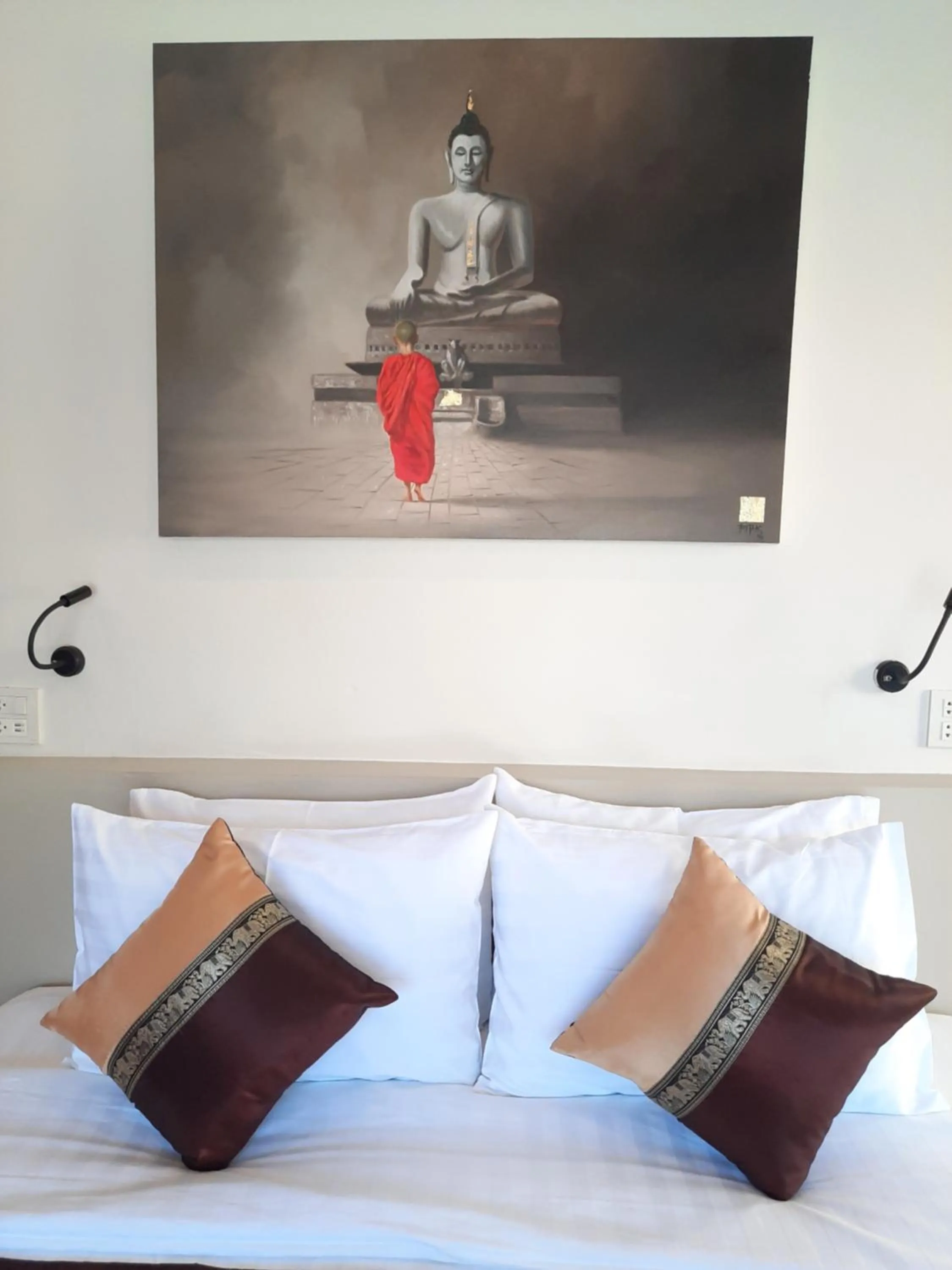 Bed in Baan Sawan Samui Resort