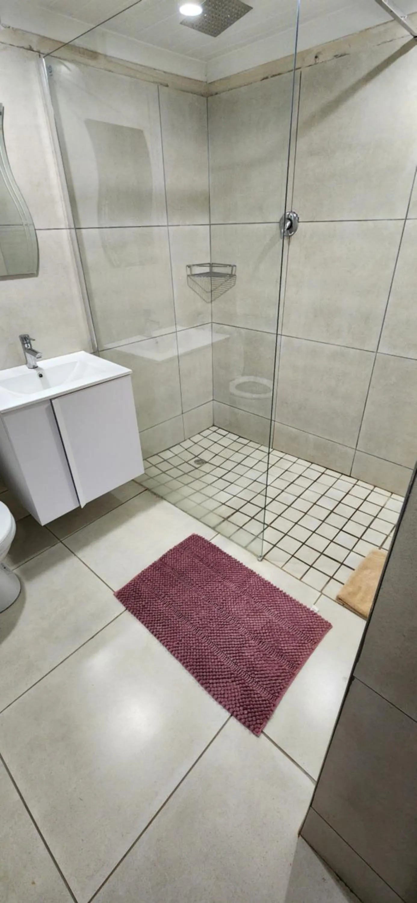 Shower in Ardmore Guest Farm