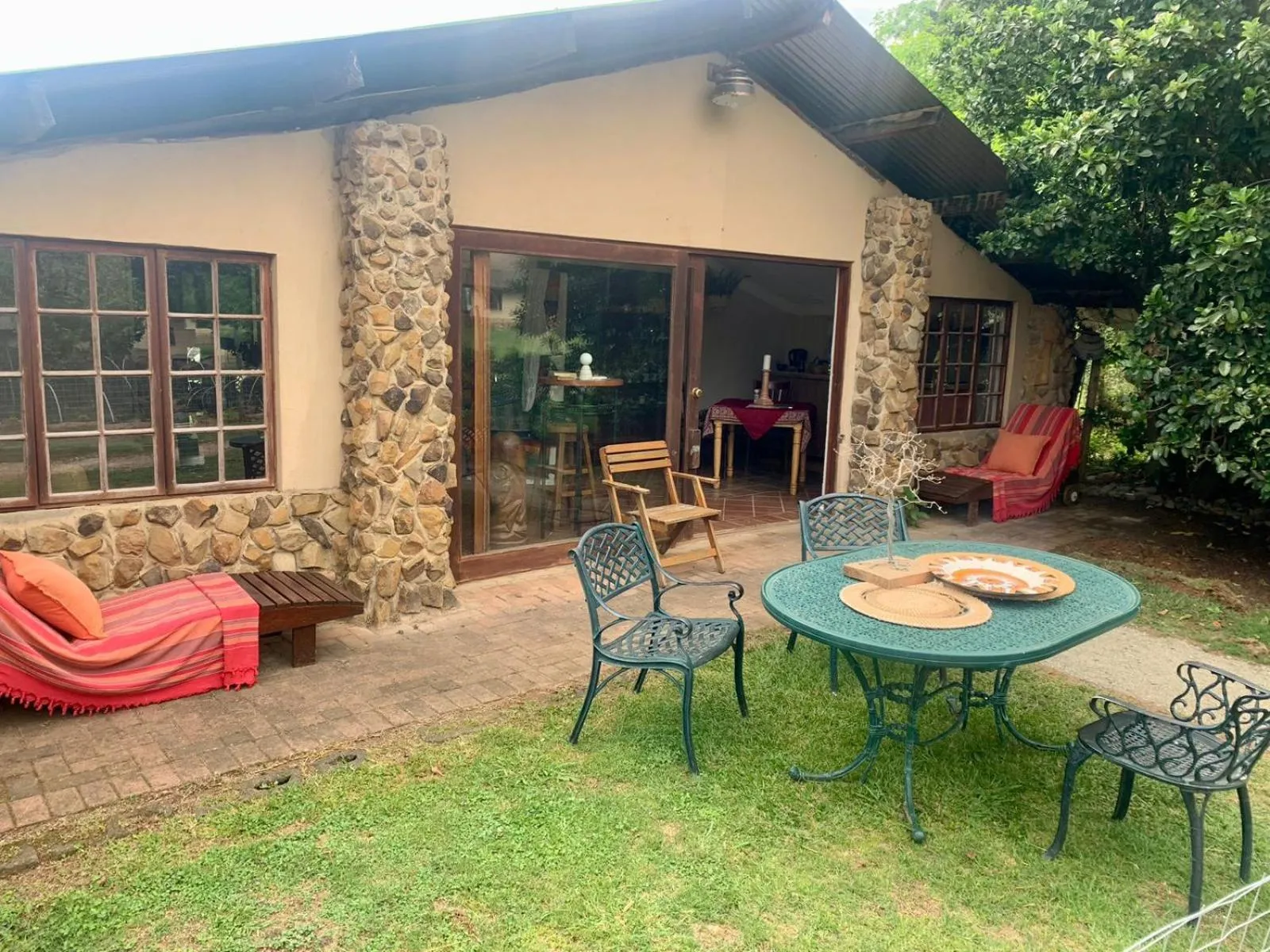 Spa and wellness centre/facilities in Ardmore Guest Farm
