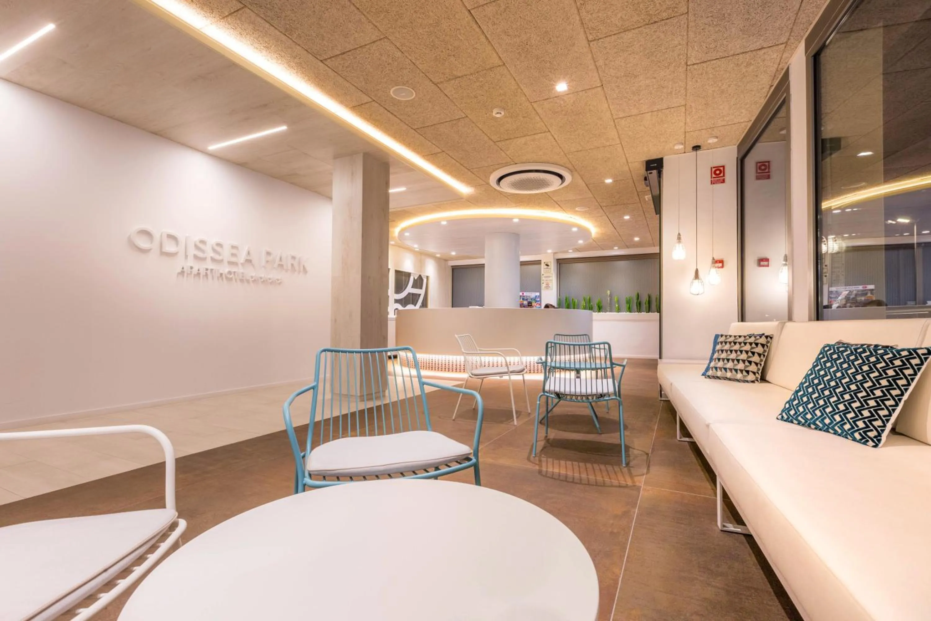 Lobby or reception in Aparthotel Odissea Park