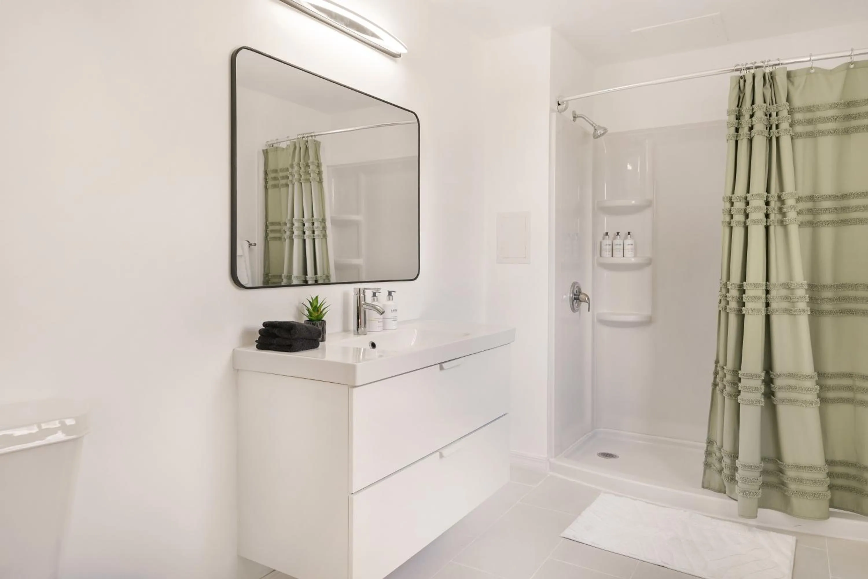 Shower in Cobalt Coast Resort