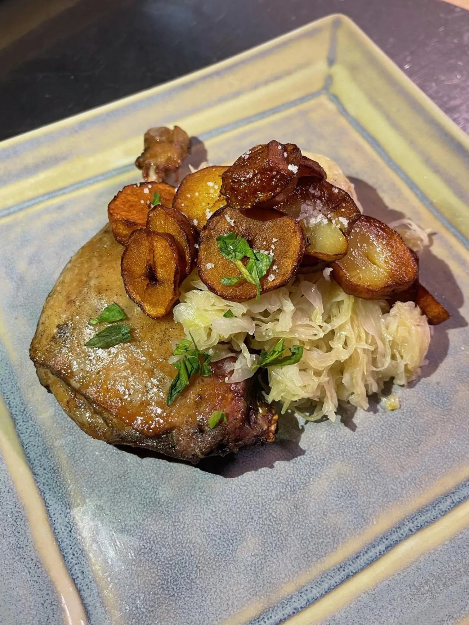 Restaurant/places to eat in Hotel Le Bon Laboureur