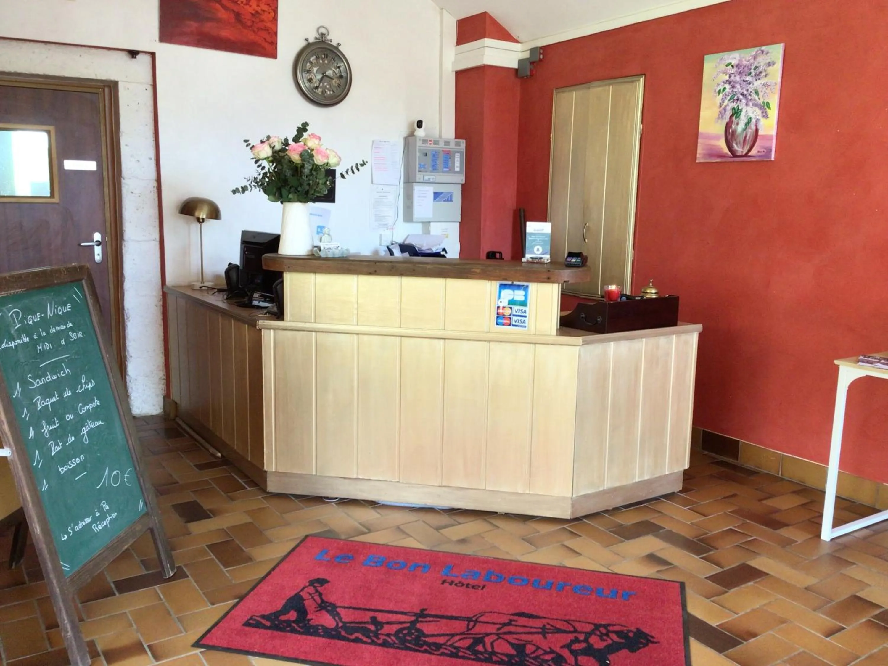 Lobby or reception in Hotel Le Bon Laboureur