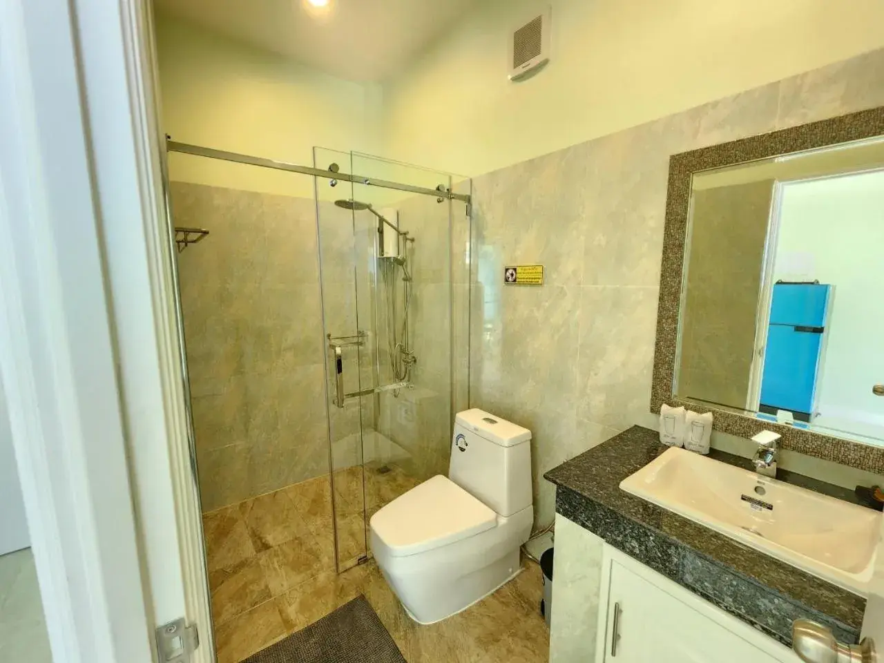 Deluxe Bungalow in Blue Beach Bungalow Deluxe Bungalow in Blue Beach Bungalow