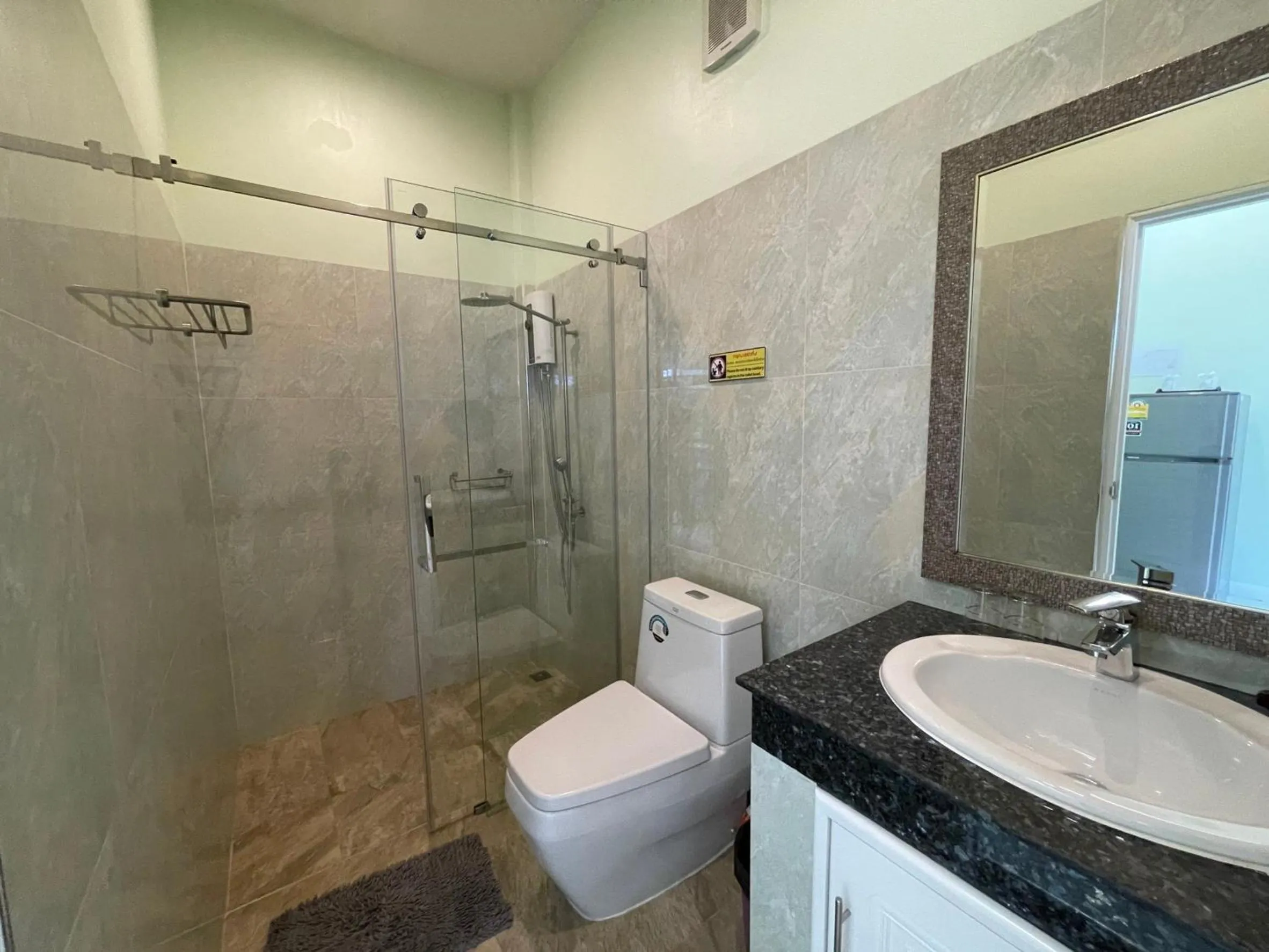 Shower in Blue Beach Bungalow