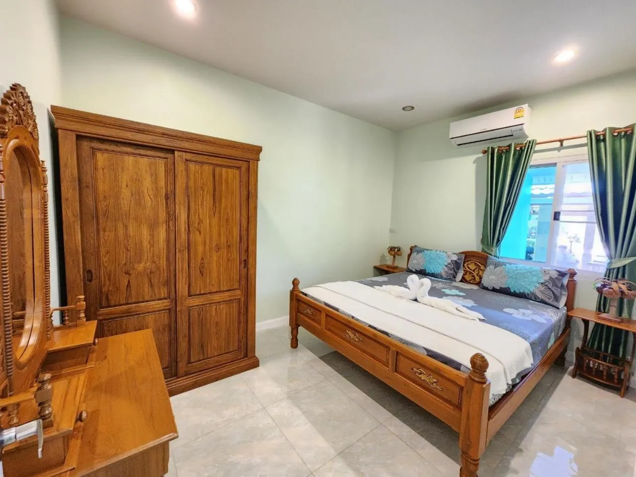 Bed in Blue Beach Bungalow