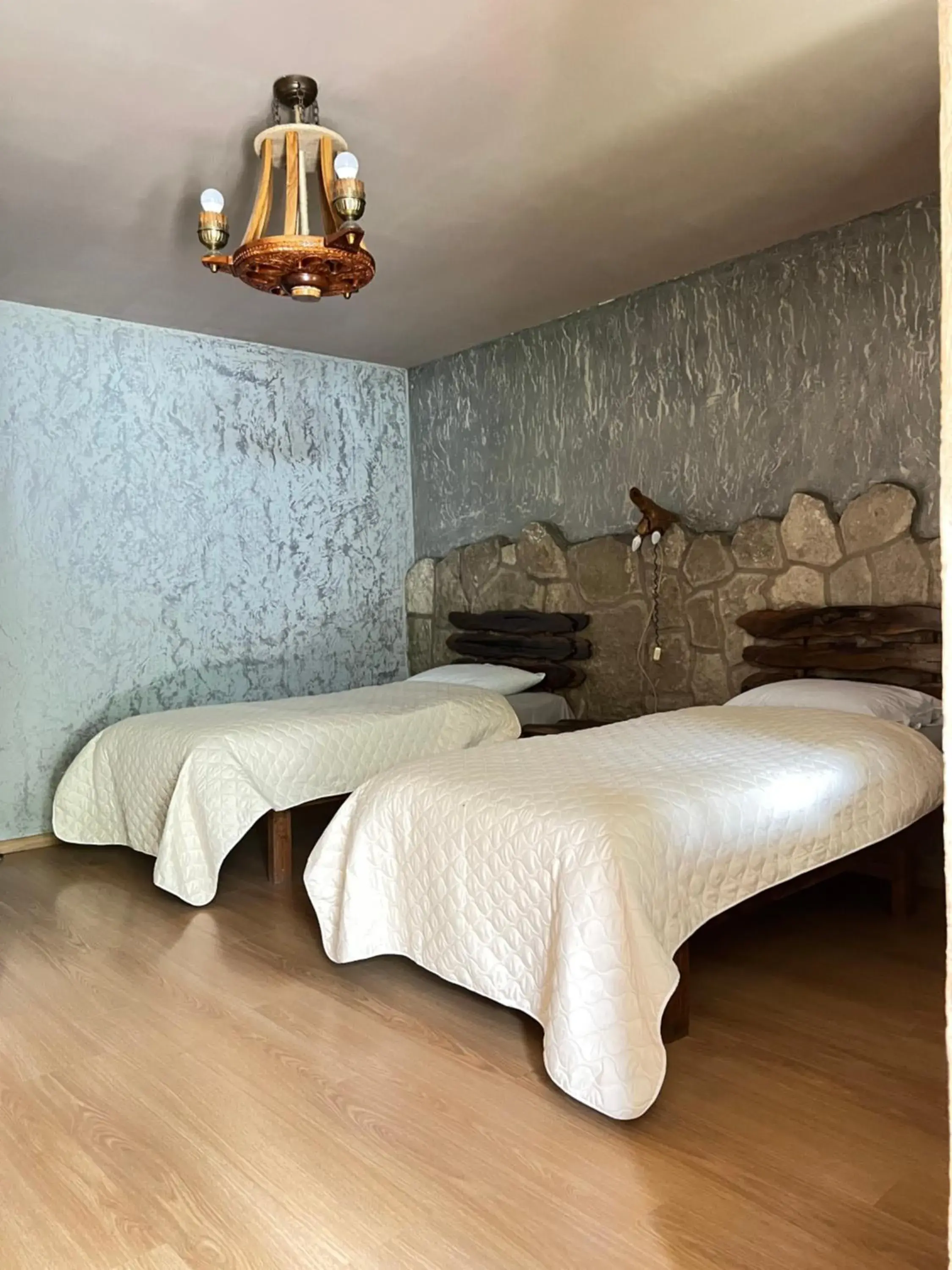 Superior Twin Room in ARTSIV Guesthouse Superior Twin Room in ARTSIV Guesthouse