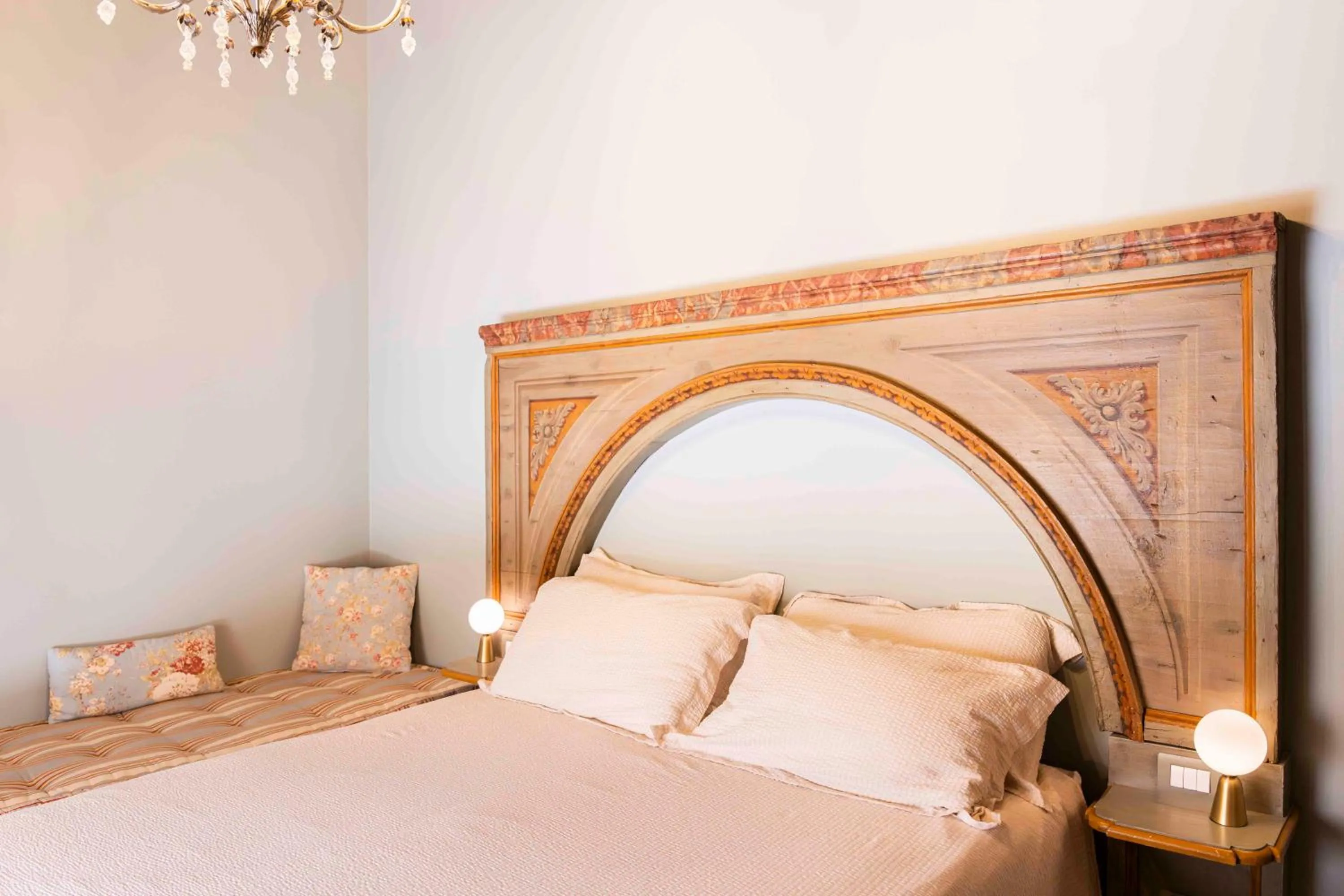 Bed in Tenuta Saiano Resort