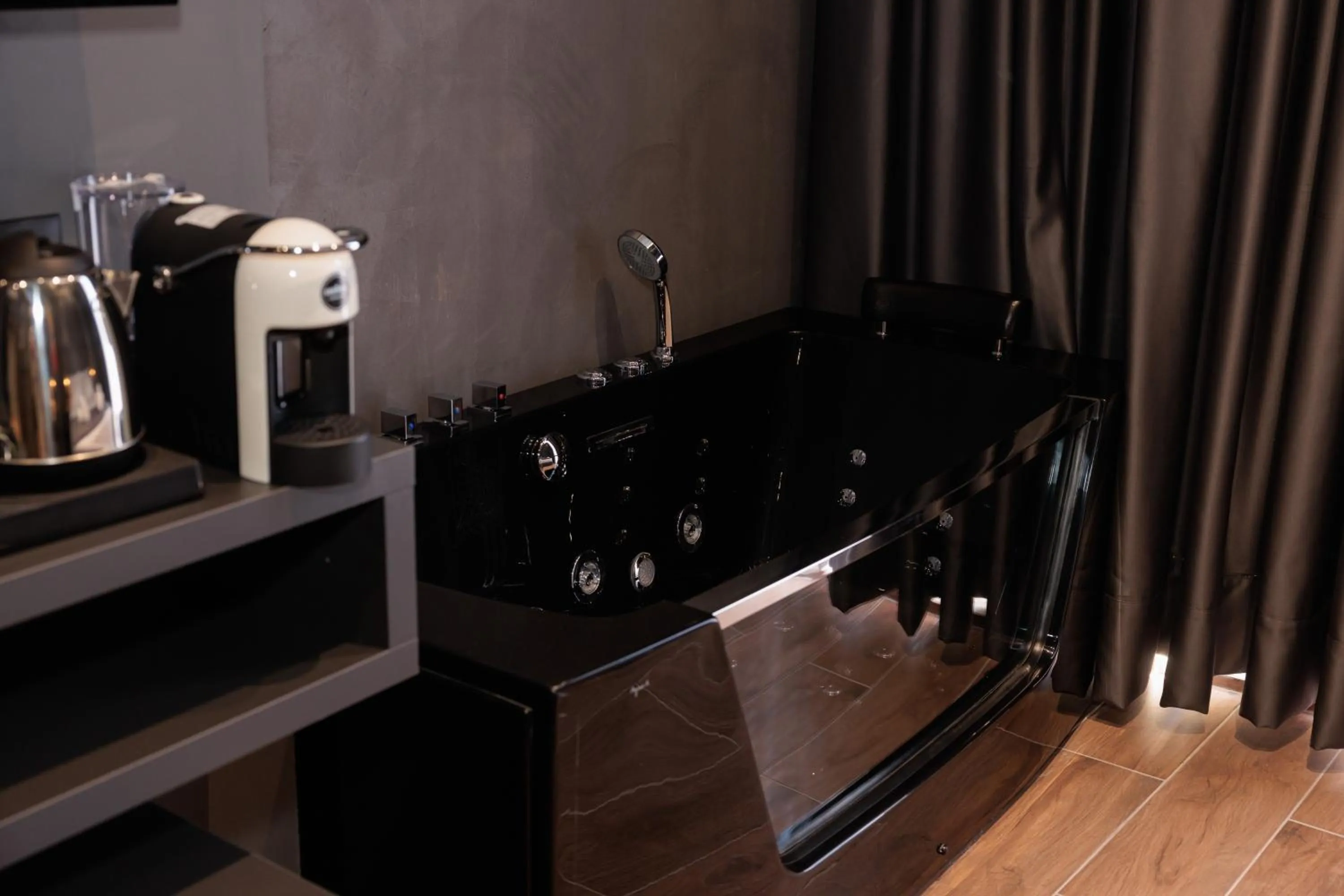 Hot Tub in Hotel Bel Ami Tirana