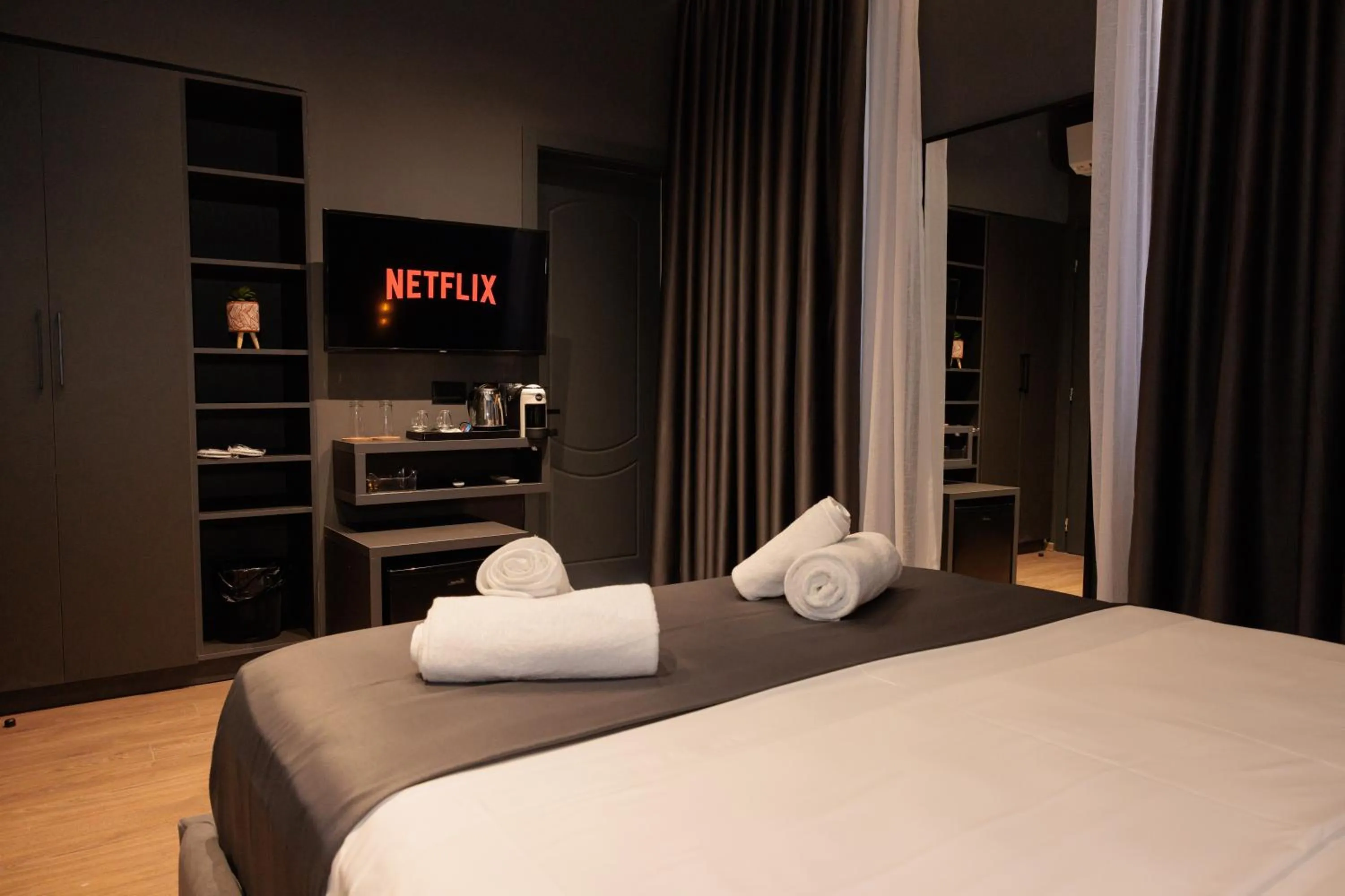 Bedroom, Bed in Hotel Bel Ami Tirana