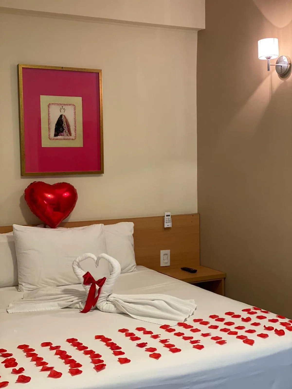 Decorative detail, Bed in Hotel Porto Real Aparecida