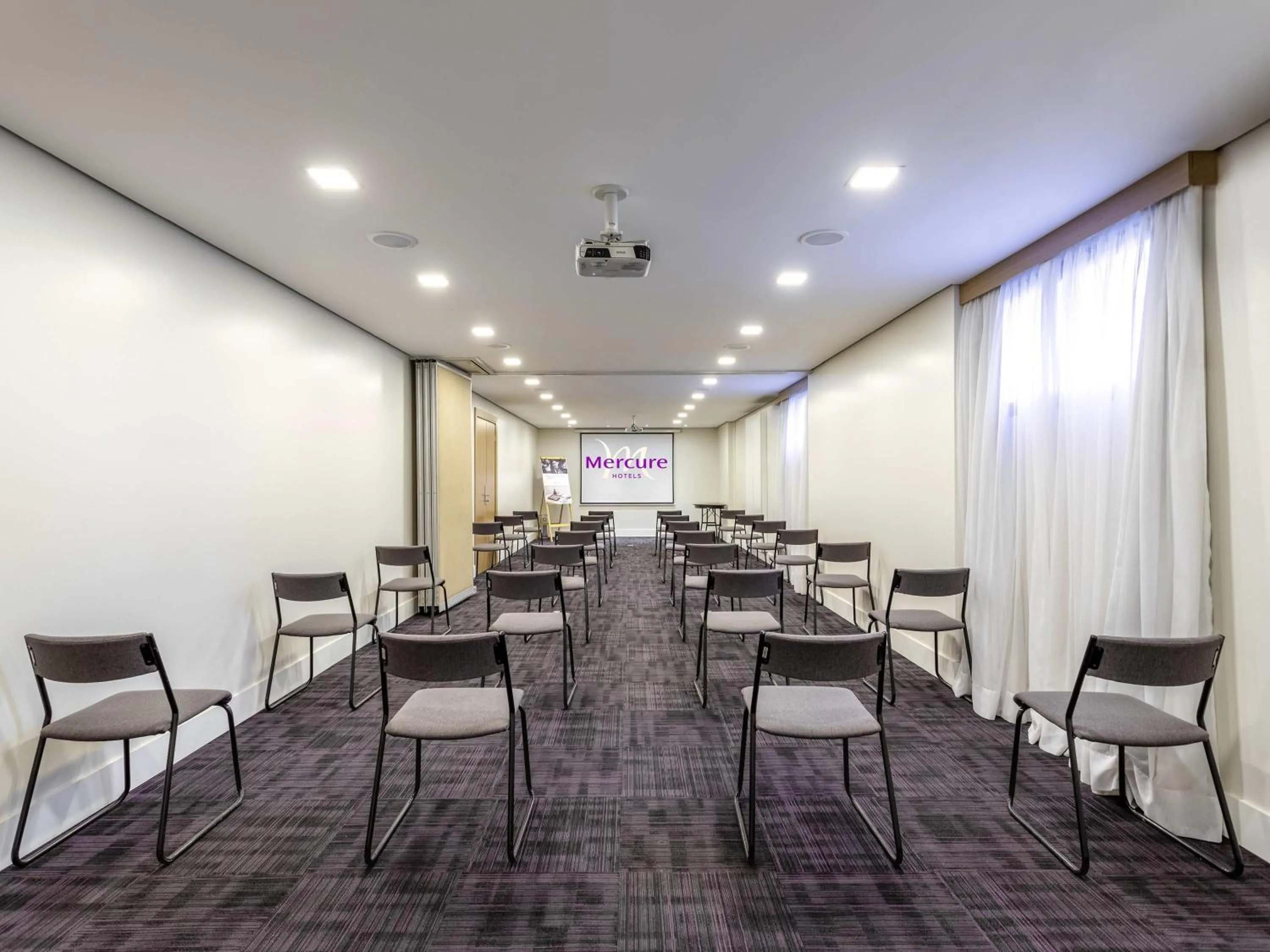 Meeting/conference room in Mercure São Paulo Nações Unidas