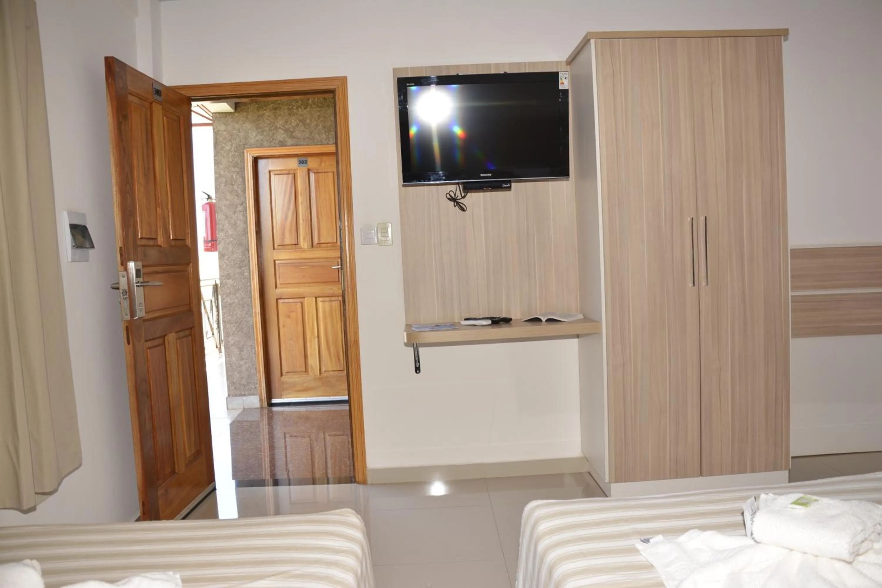 Bedroom, Bed in Hotel Salzburgo