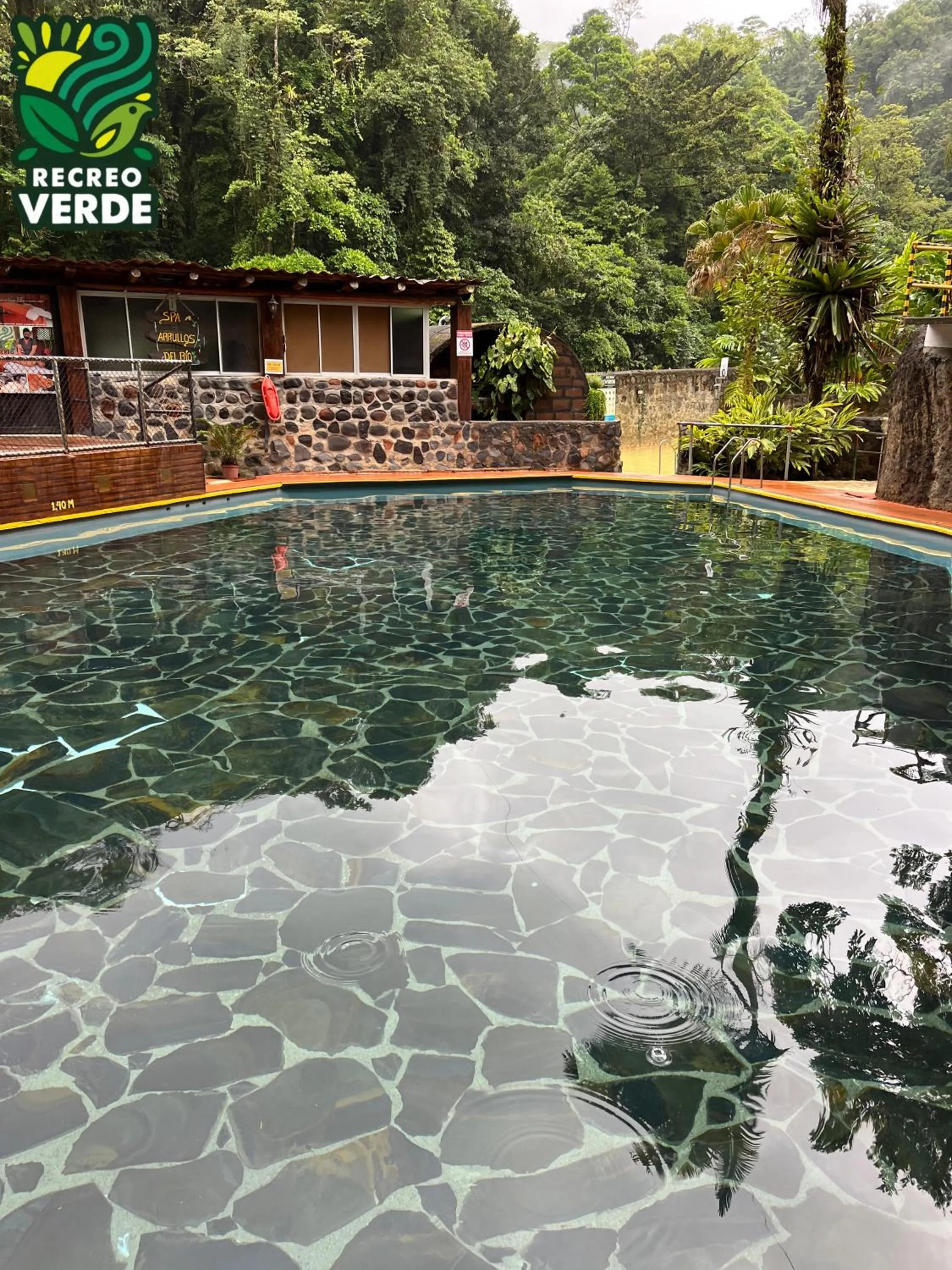 Day in Recreo Verde Hot Springs & Spa
