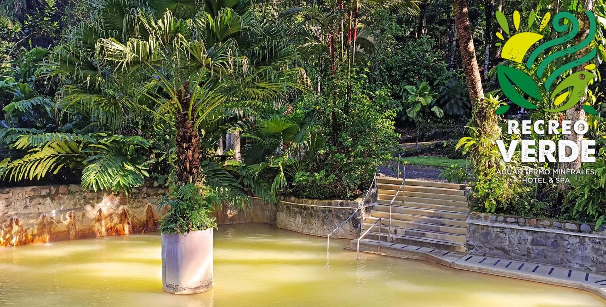 Property building in Recreo Verde Hot Springs & Spa