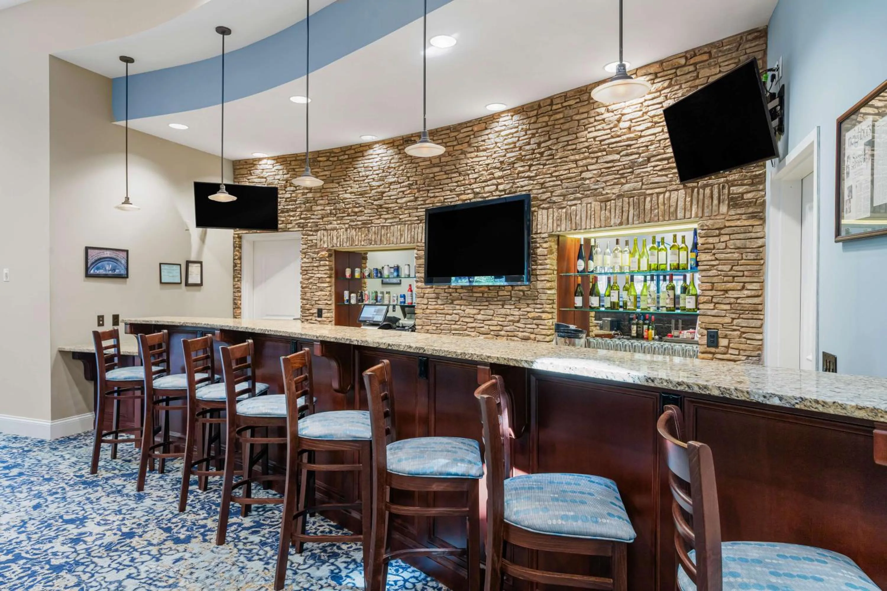 Lounge or bar in Best Western PLUS Westgate Inn and Suites