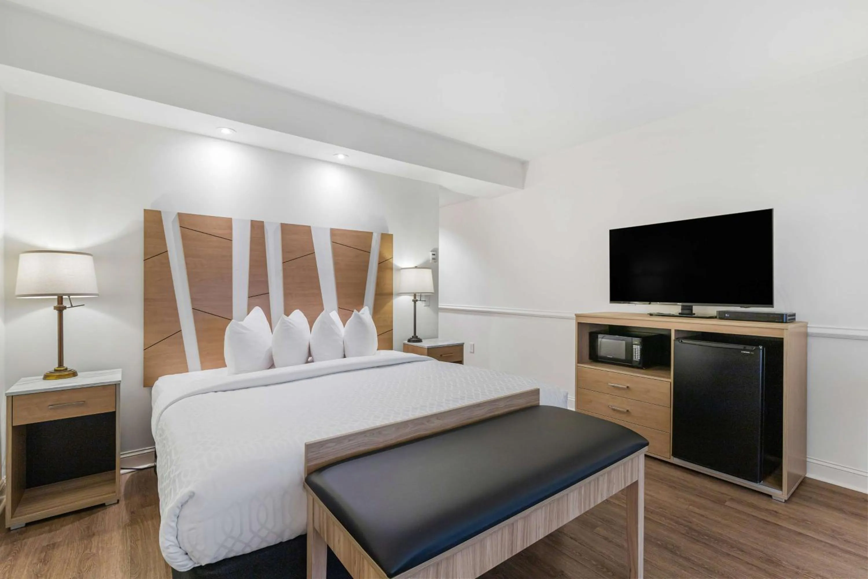 Bedroom, Bed in Best Western PLUS Westgate Inn and Suites